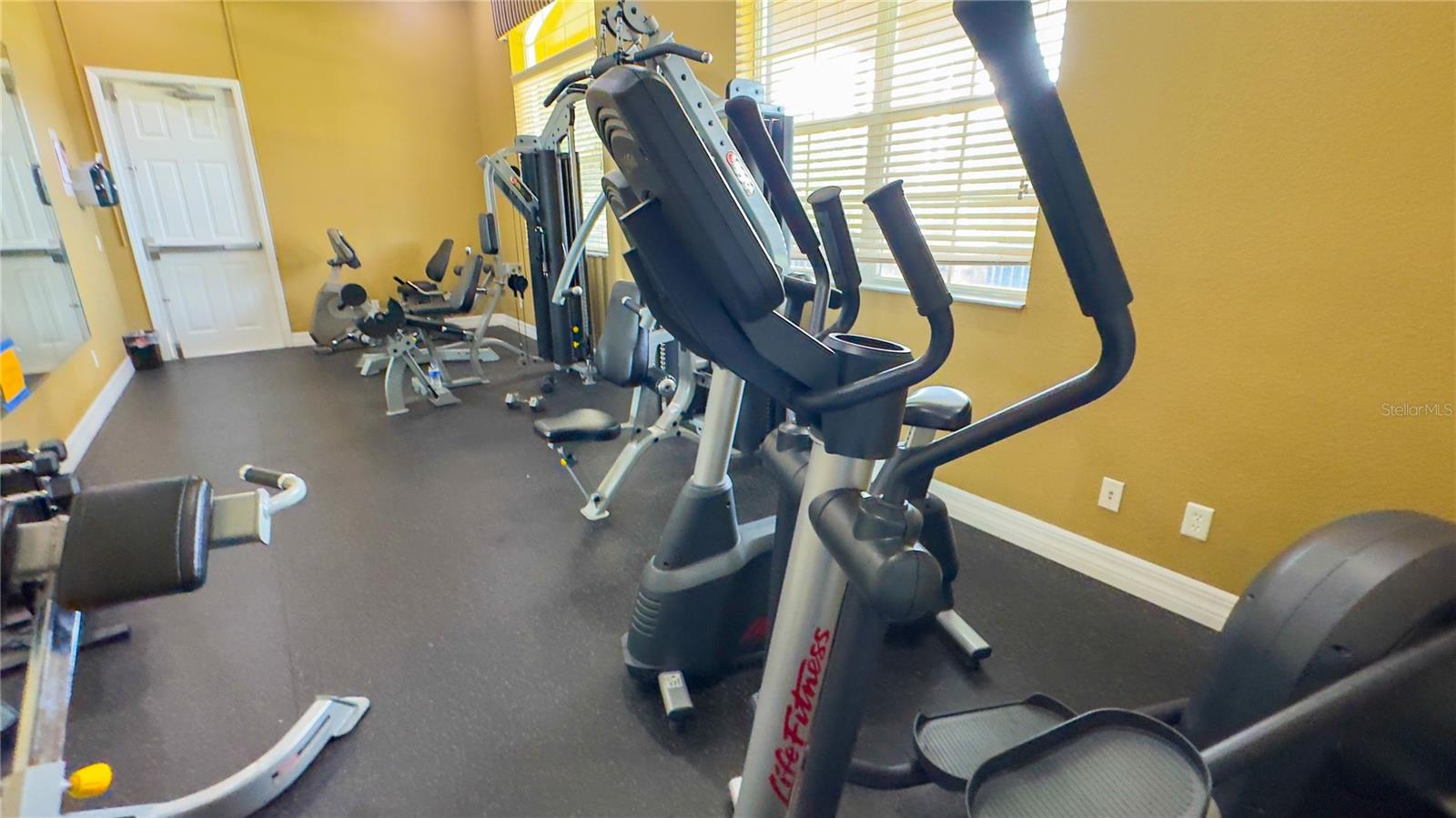 1217 SEBURN Rd APOPKA, FL 32703