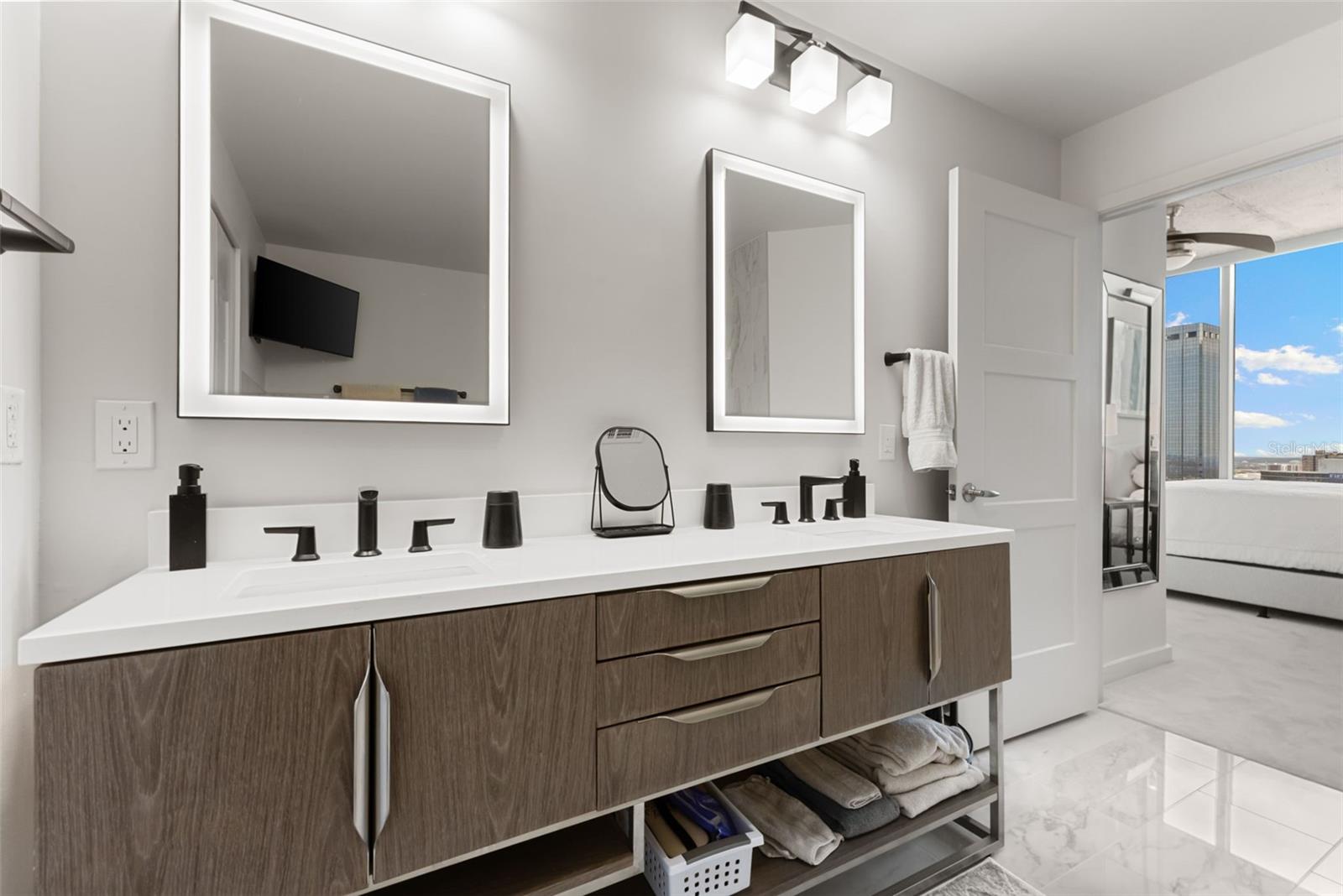 777 N ASHLEY Dr #2514 TAMPA, FL 33602