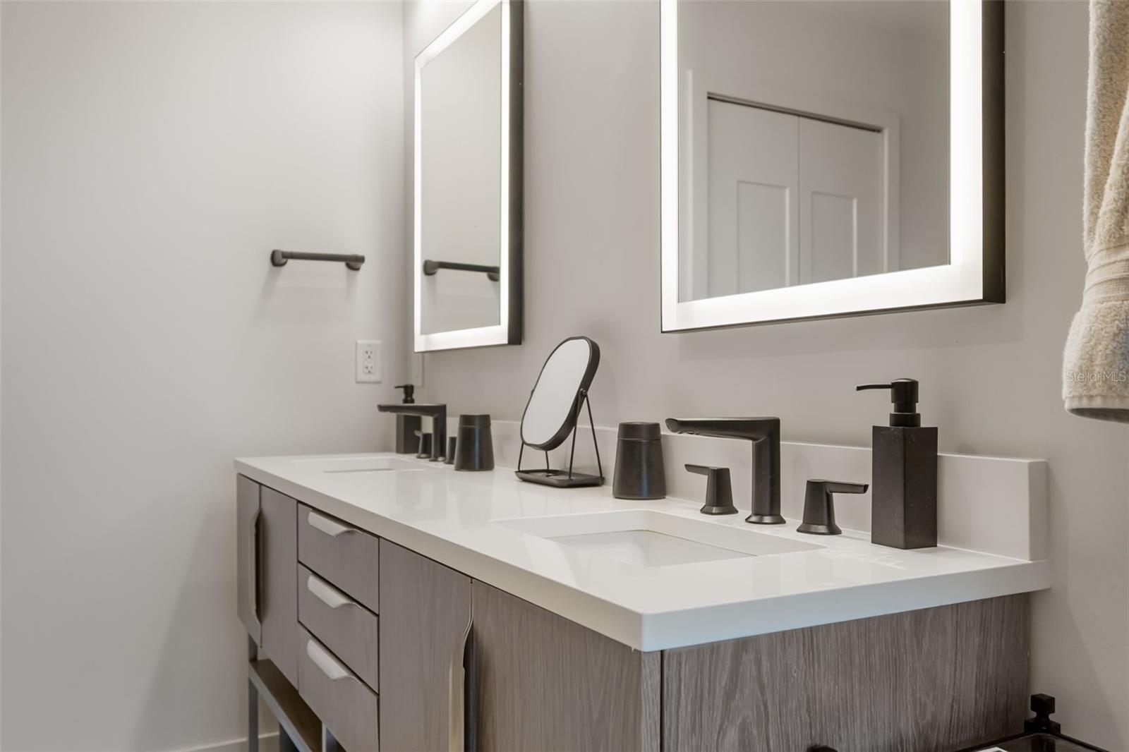 777 N ASHLEY Dr #2514 TAMPA, FL 33602