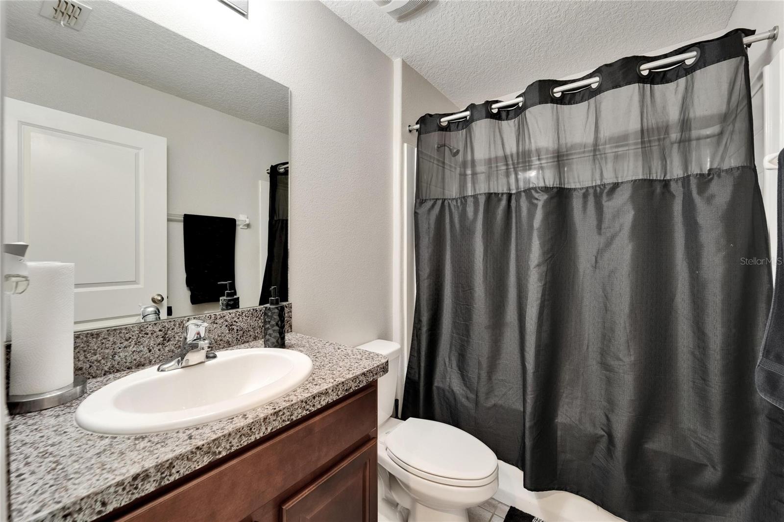 10119 ROSE PETAL Pl RIVERVIEW, FL 33578