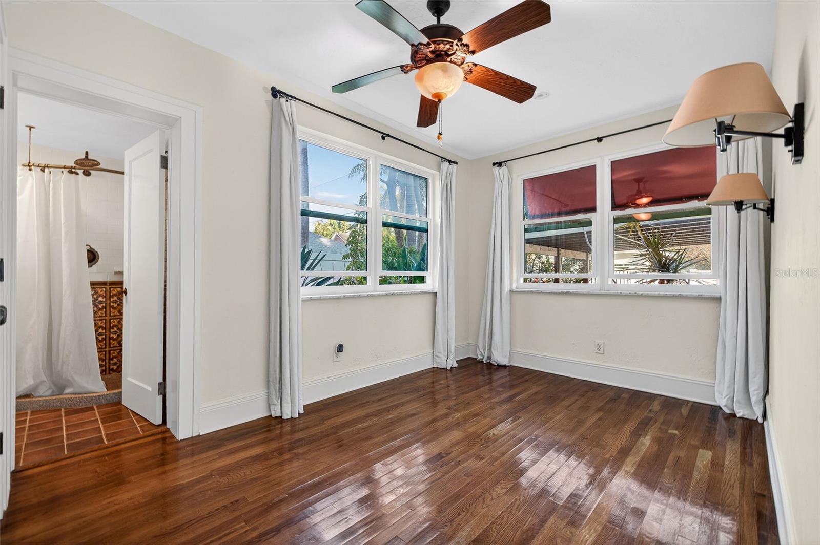 745 16TH Ave ST PETERSBURG, FL 33704