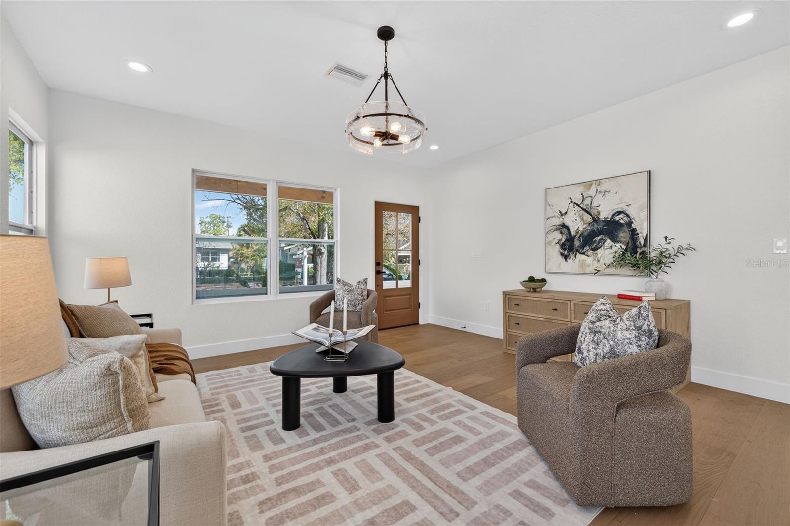 2350 2ND Ave ST PETERSBURG, FL 33713