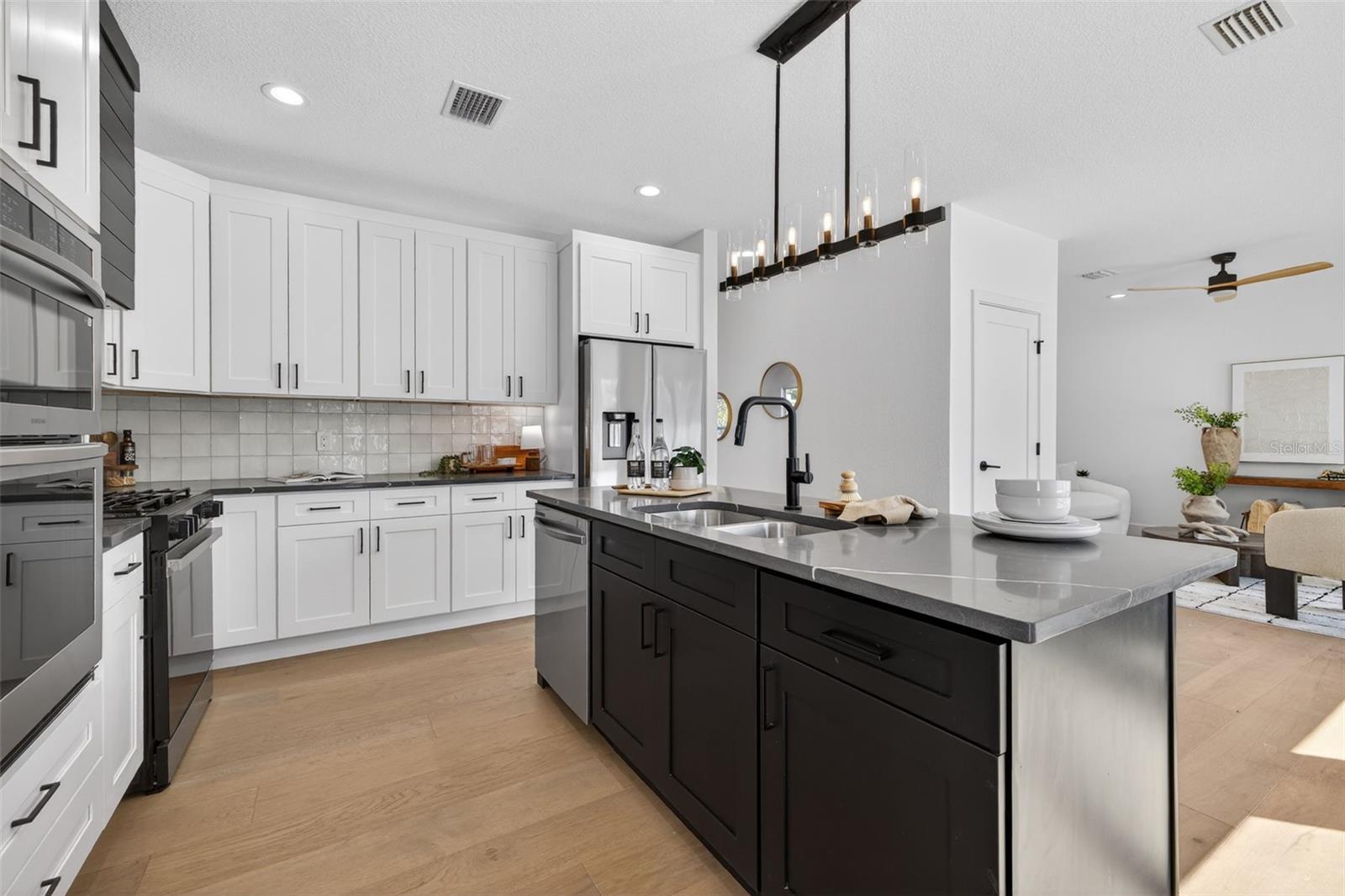 2350 2ND Ave ST PETERSBURG, FL 33713