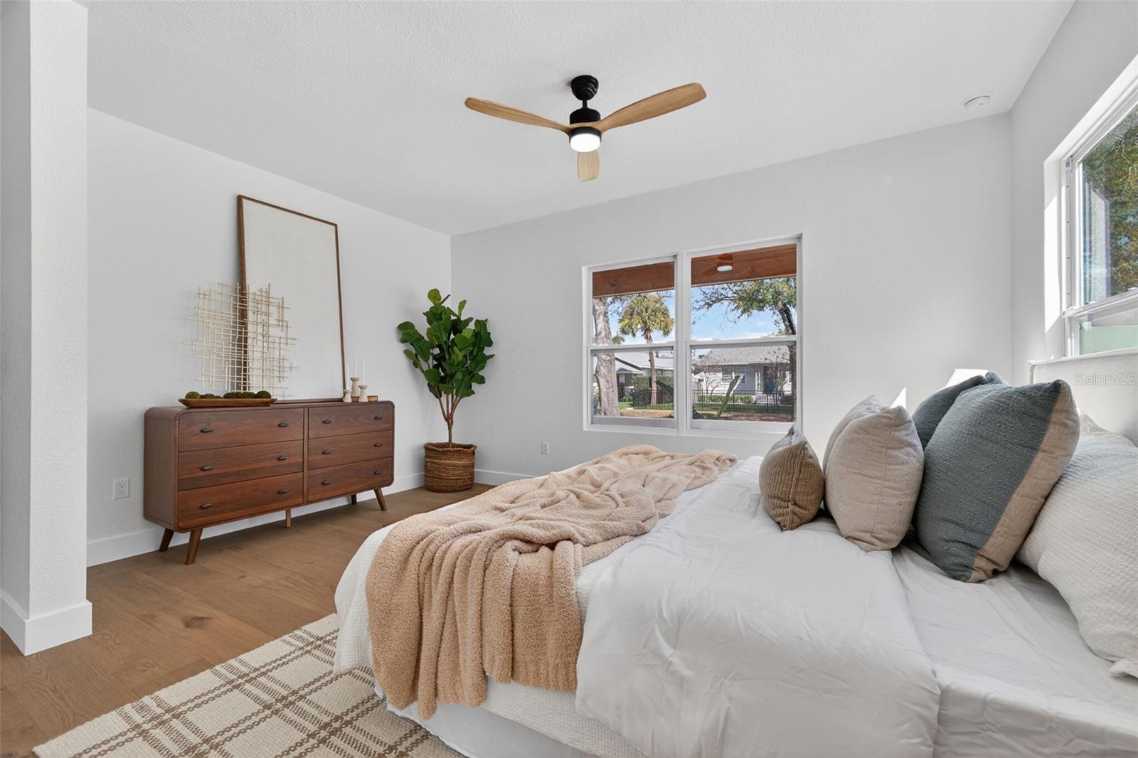 2350 2ND Ave ST PETERSBURG, FL 33713