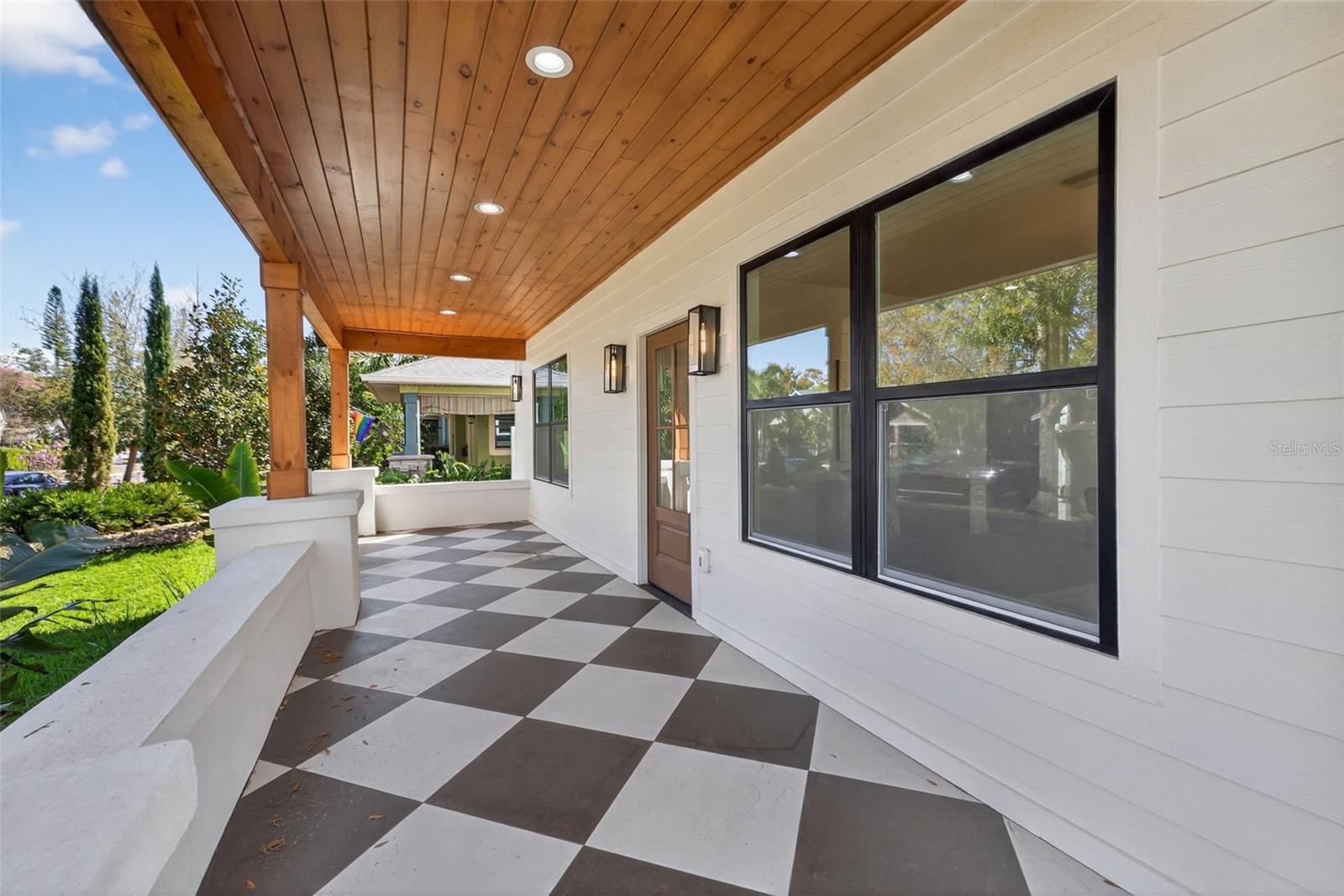 2350 2ND Ave ST PETERSBURG, FL 33713