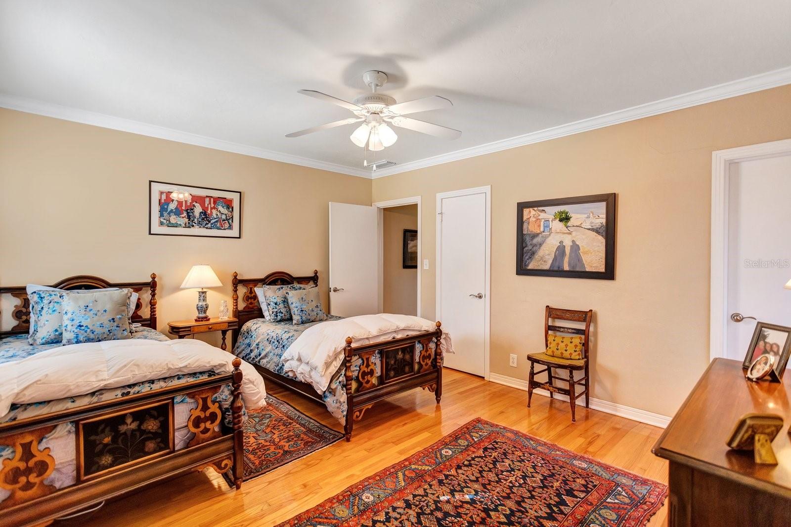 105 ESTADO Way ST PETERSBURG, FL 33704