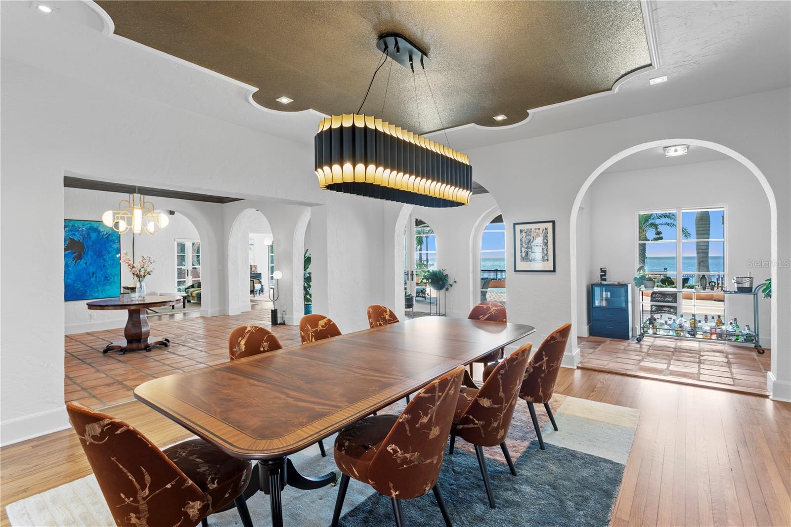 501 BRIGHTWATERS Blvd ST PETERSBURG, FL 33704