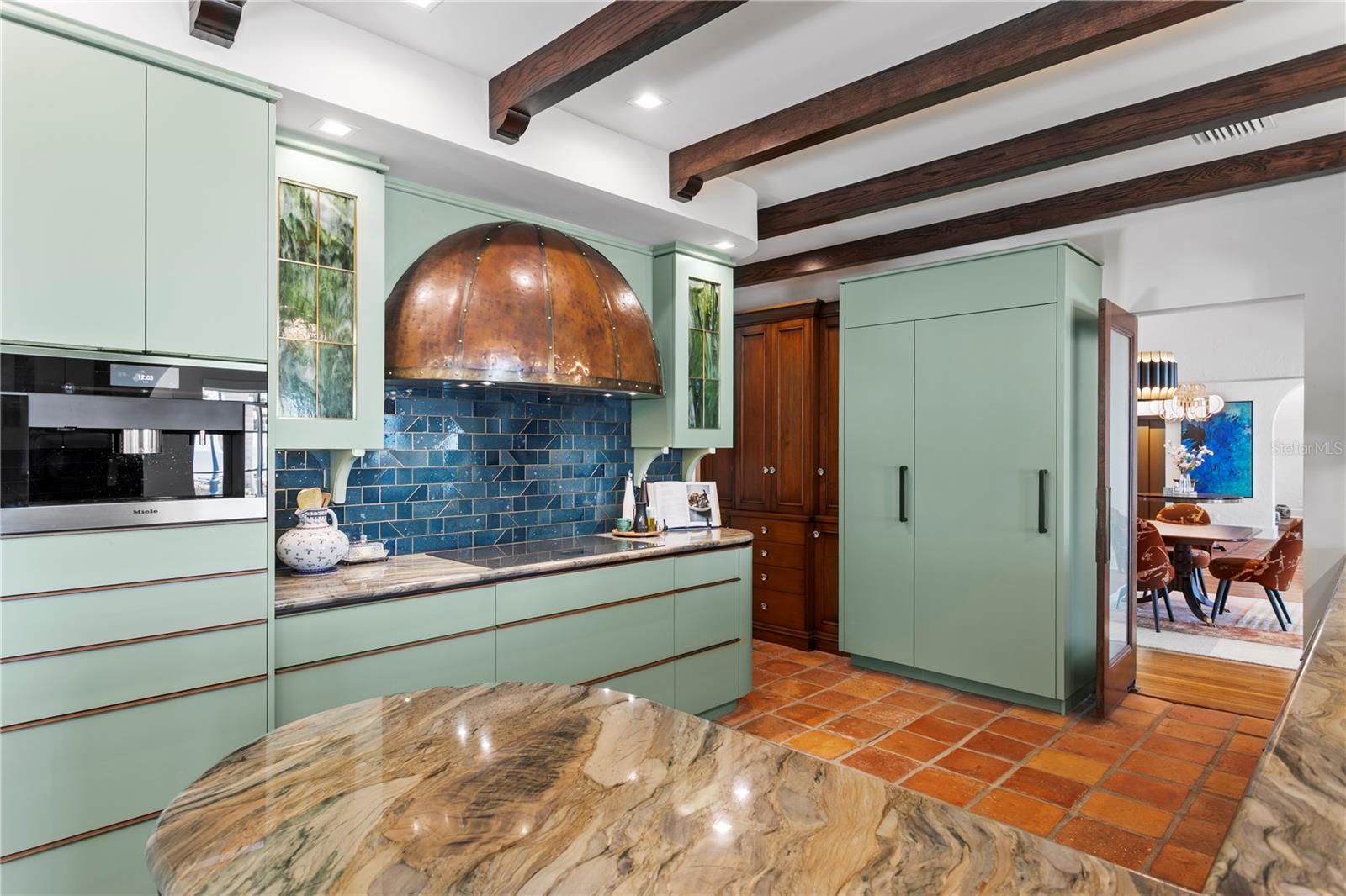 501 BRIGHTWATERS Blvd ST PETERSBURG, FL 33704