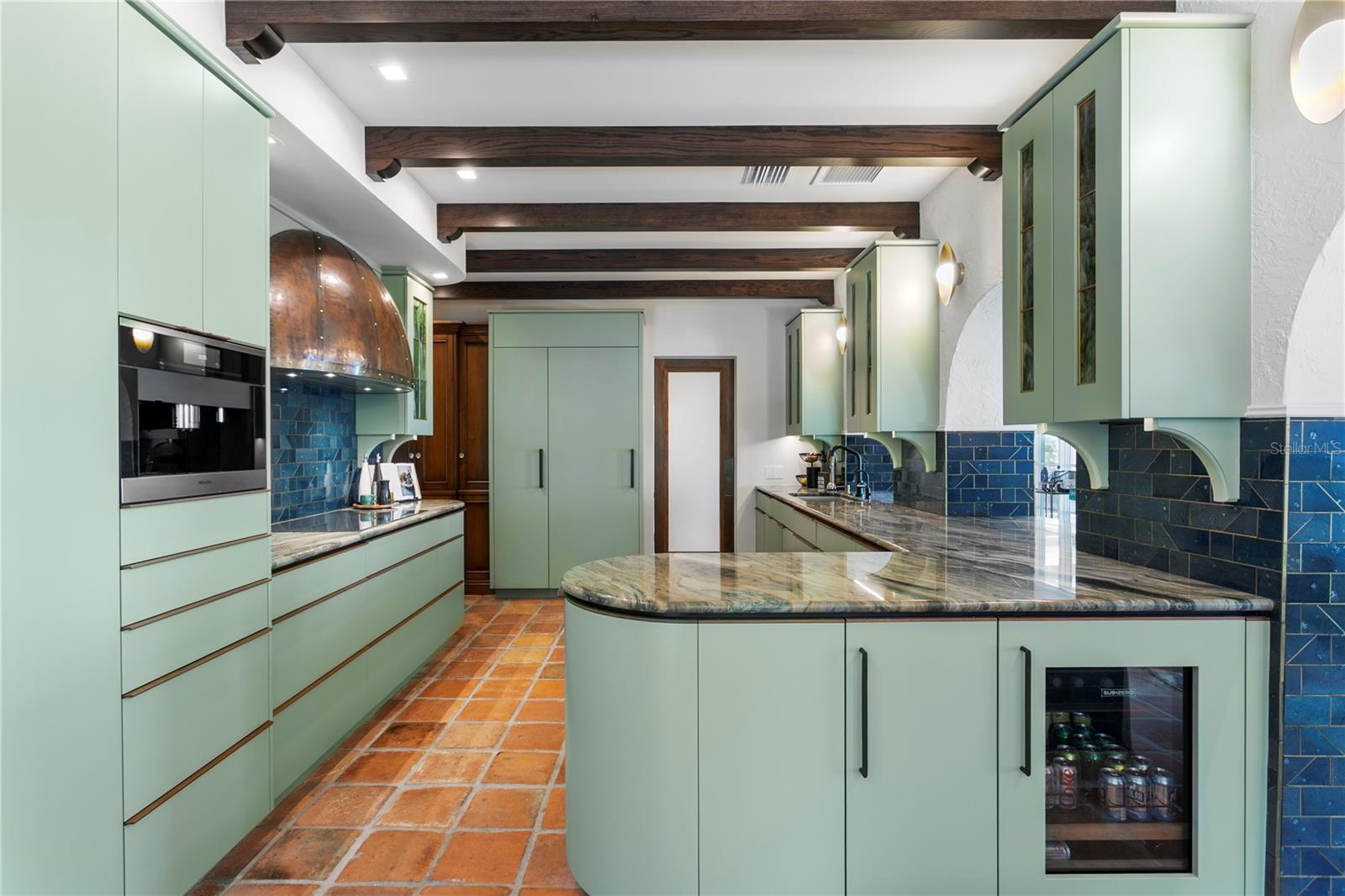 501 BRIGHTWATERS Blvd ST PETERSBURG, FL 33704