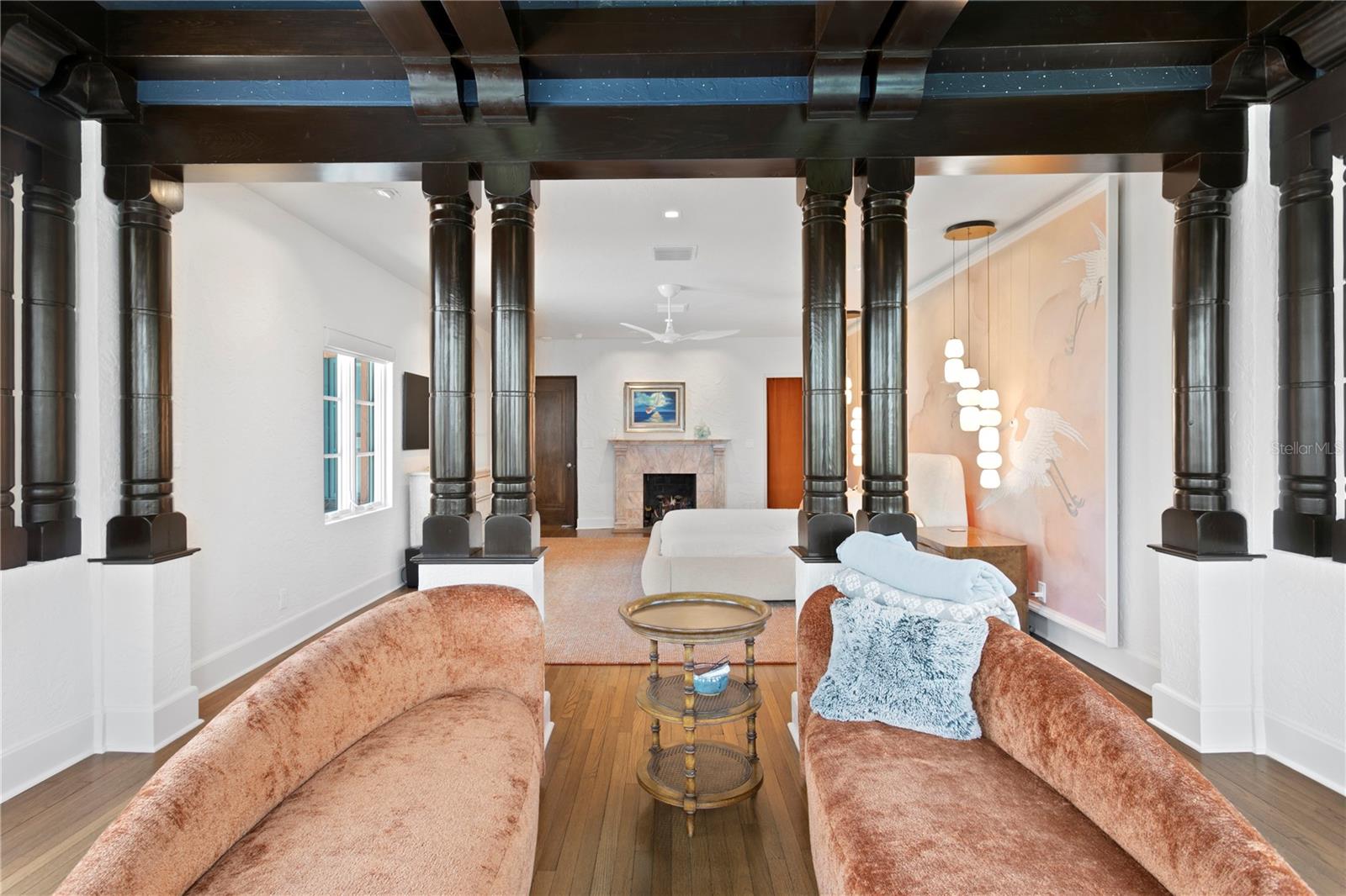 501 BRIGHTWATERS Blvd ST PETERSBURG, FL 33704