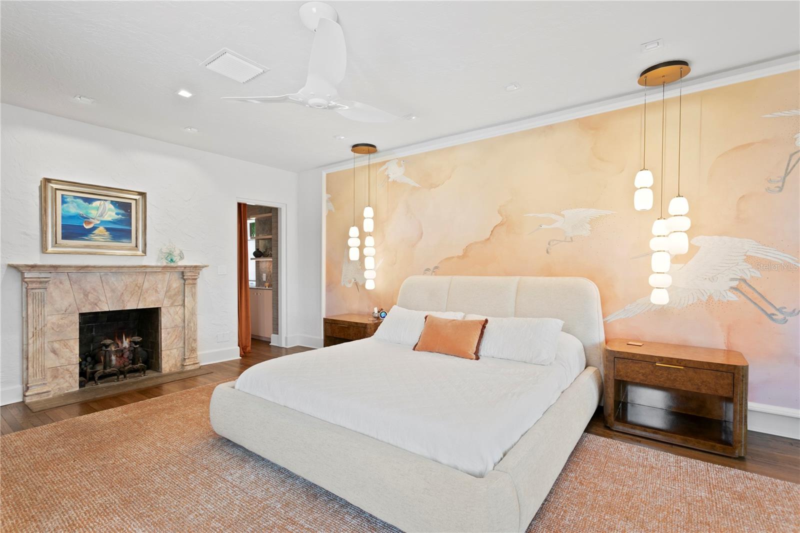 501 BRIGHTWATERS Blvd ST PETERSBURG, FL 33704