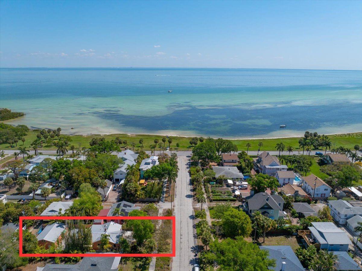 225 17TH Ave ST PETERSBURG, FL 33701