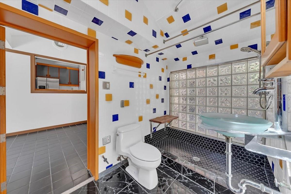 225 17TH Ave ST PETERSBURG, FL 33701