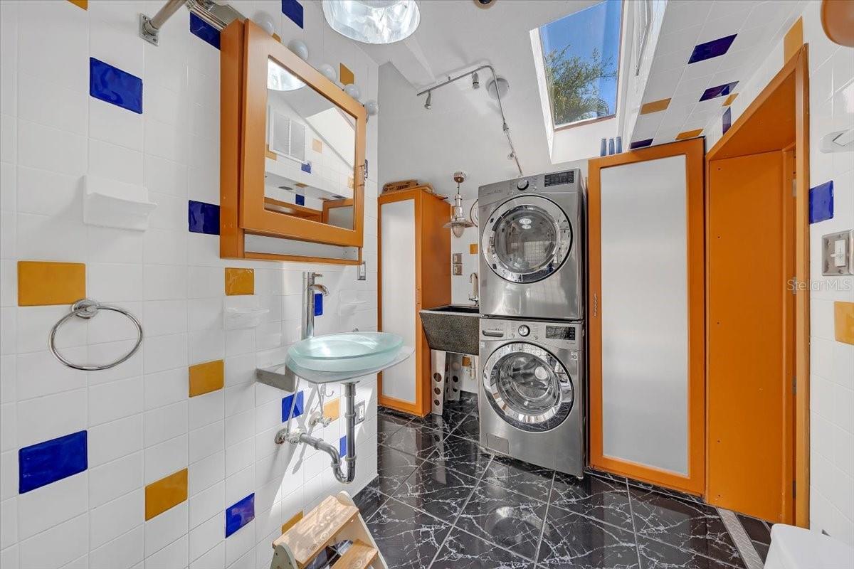 225 17TH Ave ST PETERSBURG, FL 33701