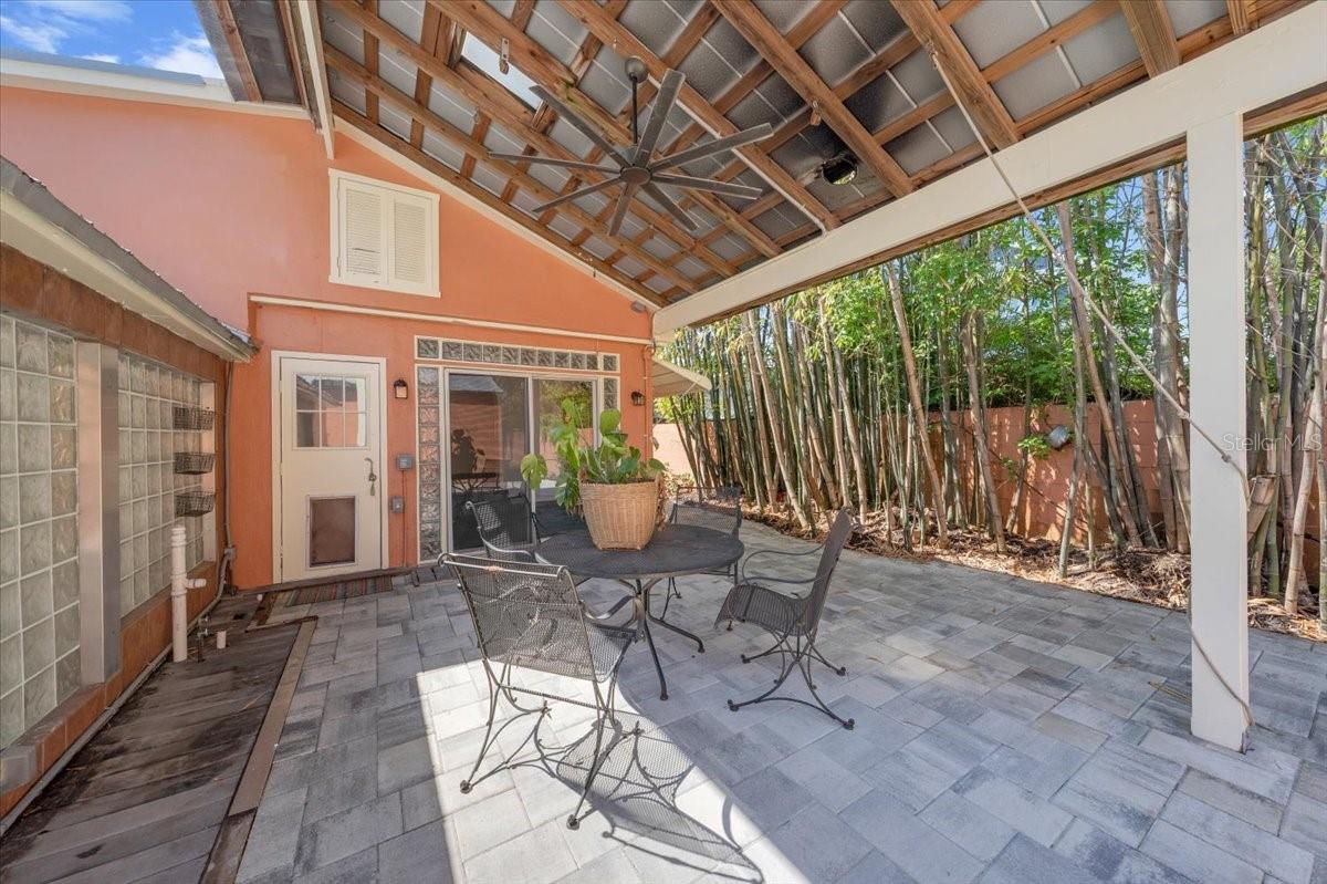 225 17TH Ave ST PETERSBURG, FL 33701