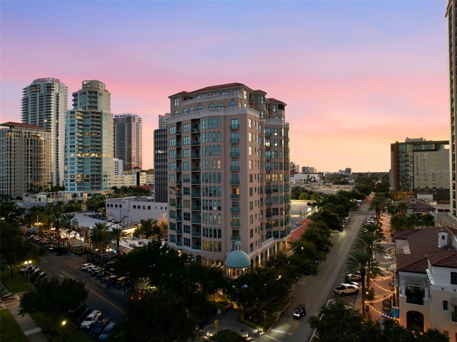 288 Bch Dr #10B ST PETERSBURG, FL 33701