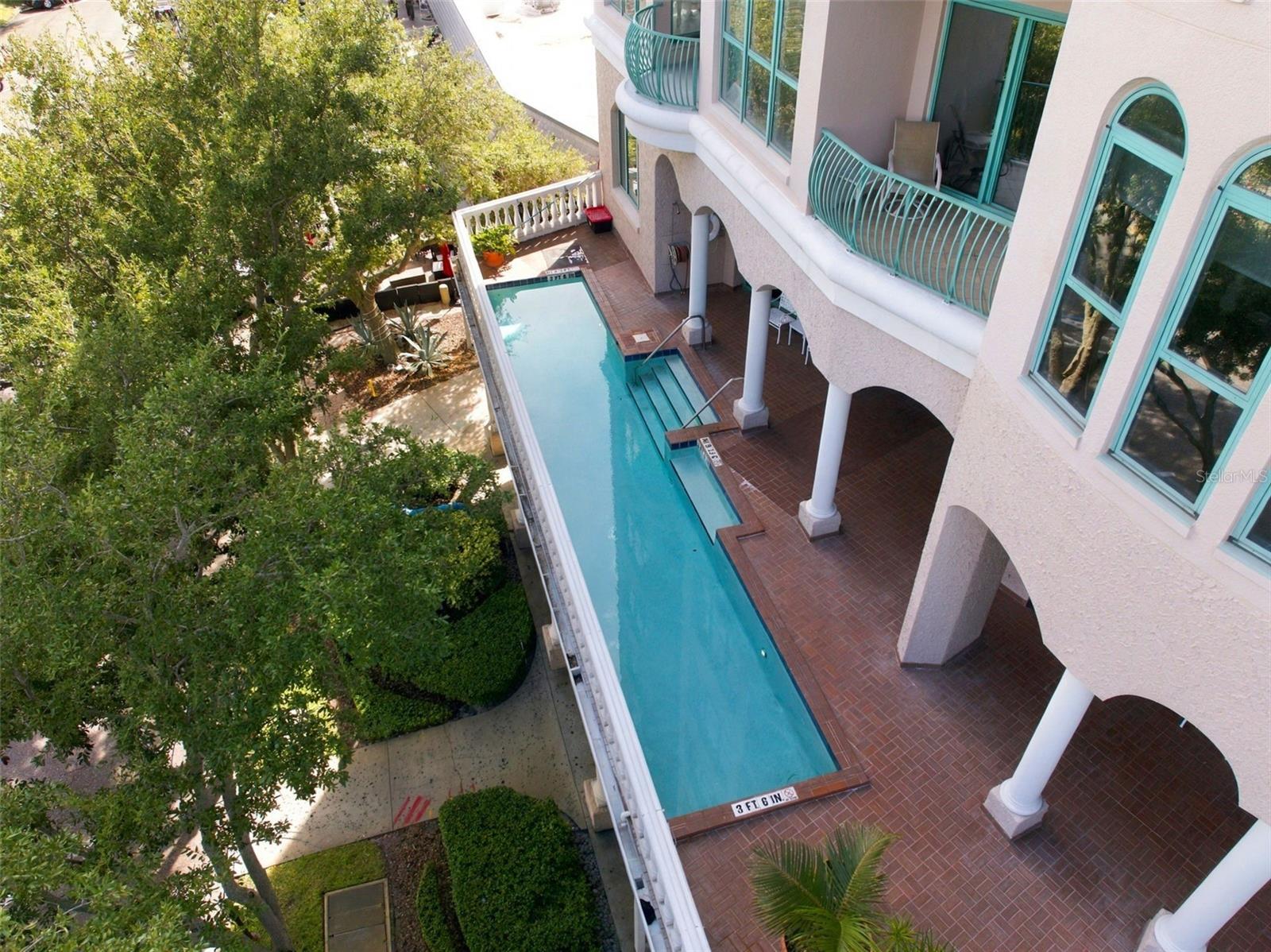 288 Bch Dr #10B ST PETERSBURG, FL 33701