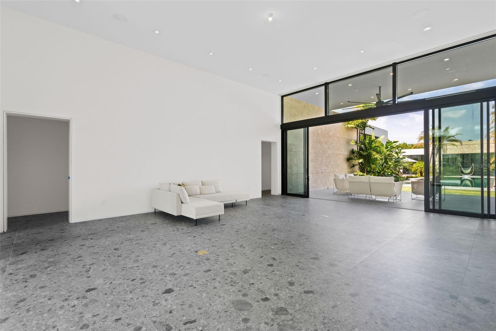 202 LEGACY DORADO Bch EAST DORADO, PR 00646