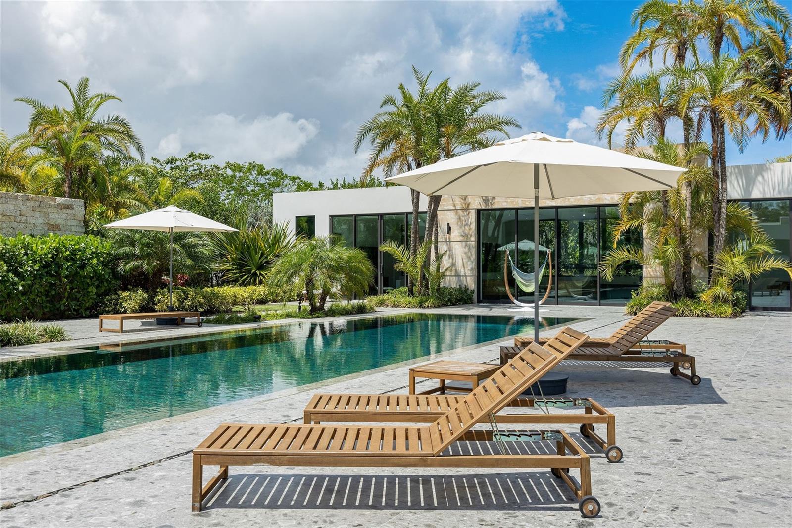 202 LEGACY DORADO Bch EAST DORADO, PR 00646