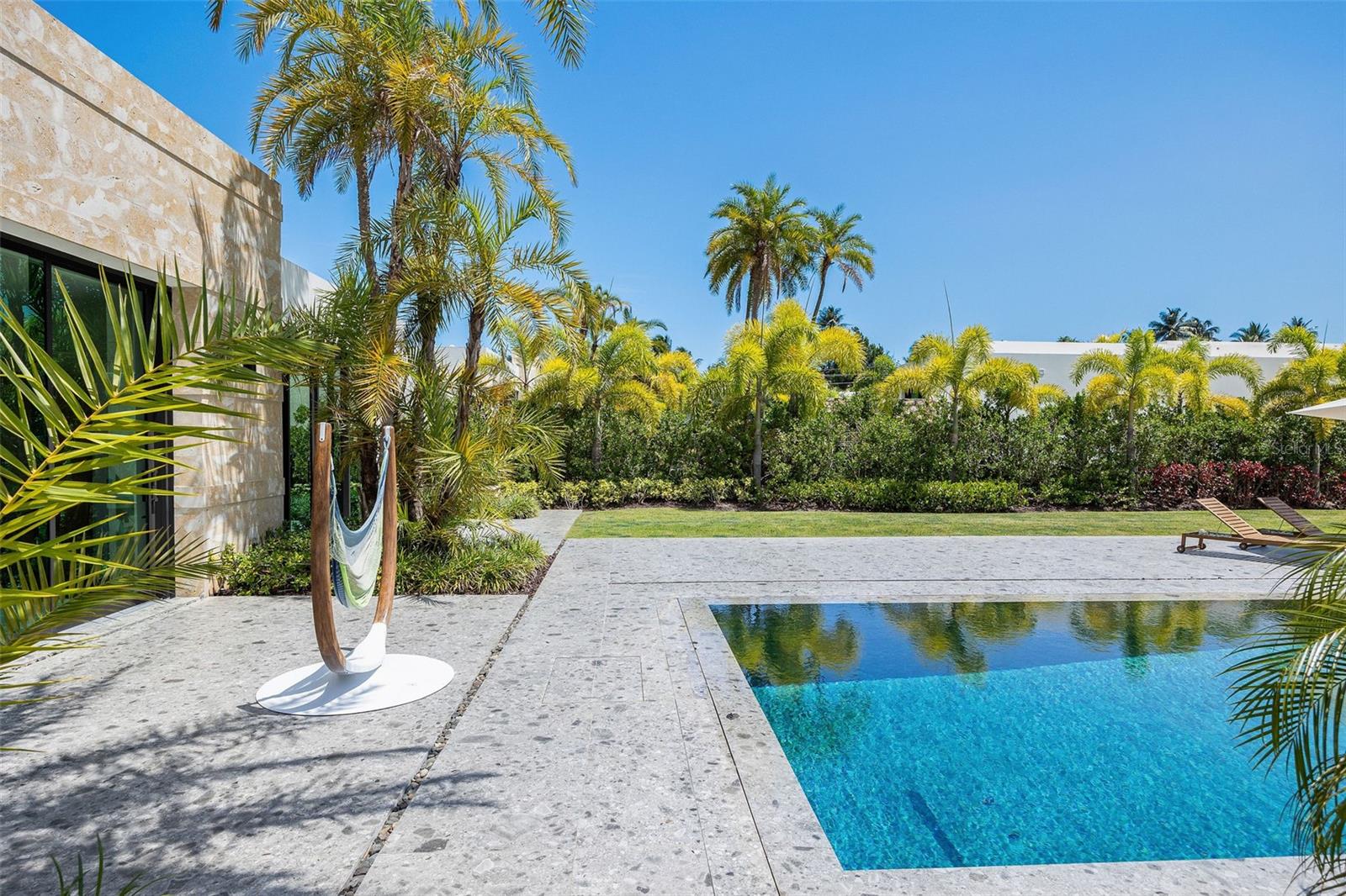 202 LEGACY DORADO Bch EAST DORADO, PR 00646