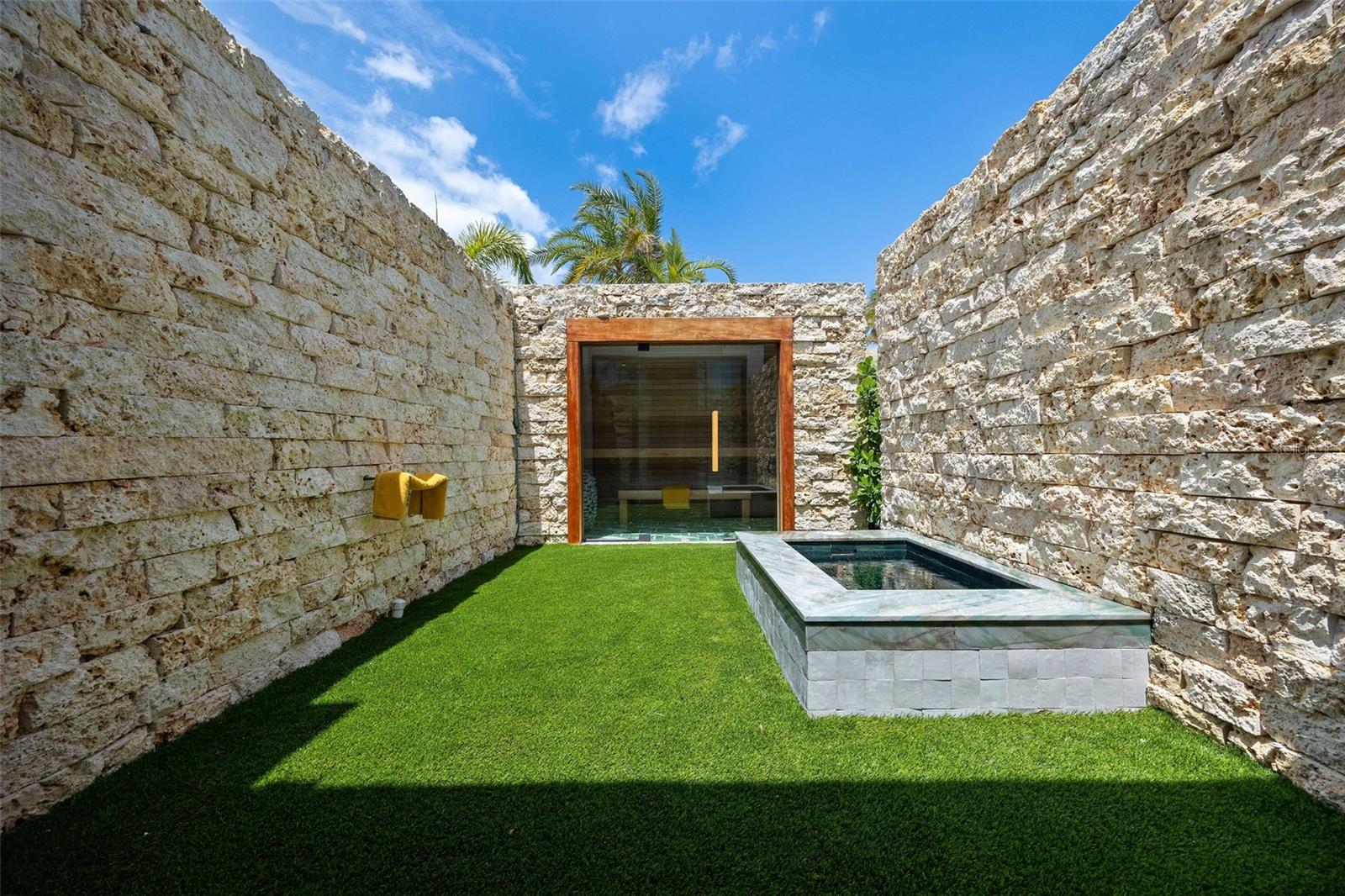 202 LEGACY DORADO Bch EAST DORADO, PR 00646