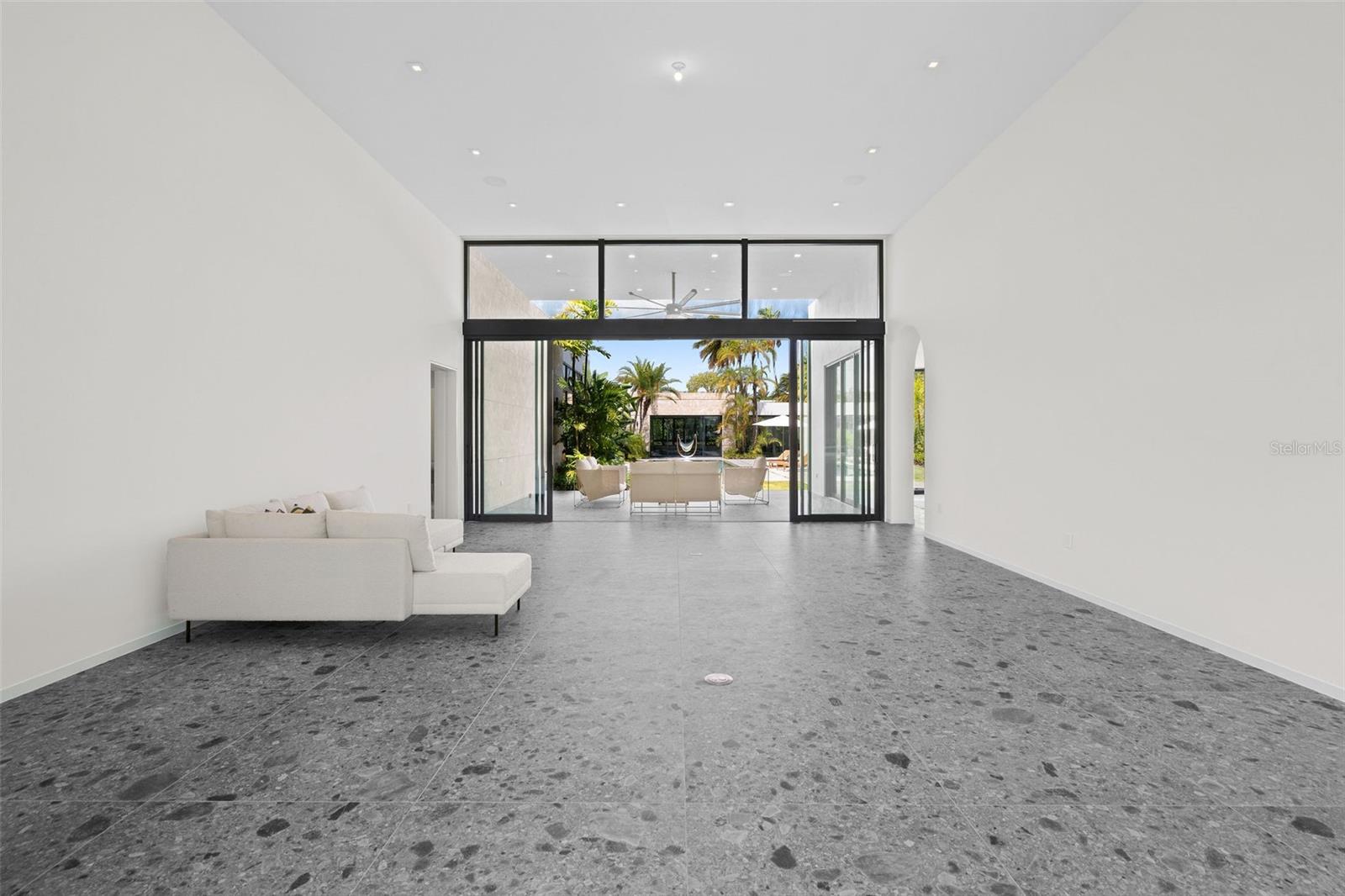 202 LEGACY DORADO Bch EAST DORADO, PR 00646