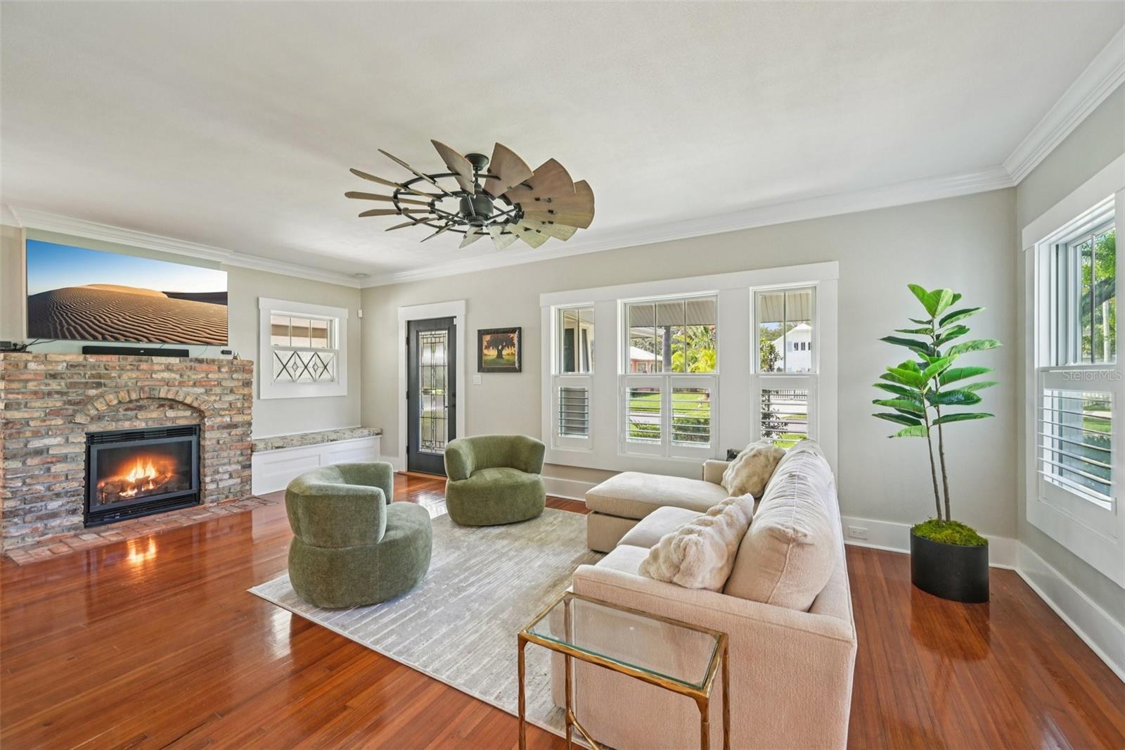 207 23RD St BRADENTON, FL 34205