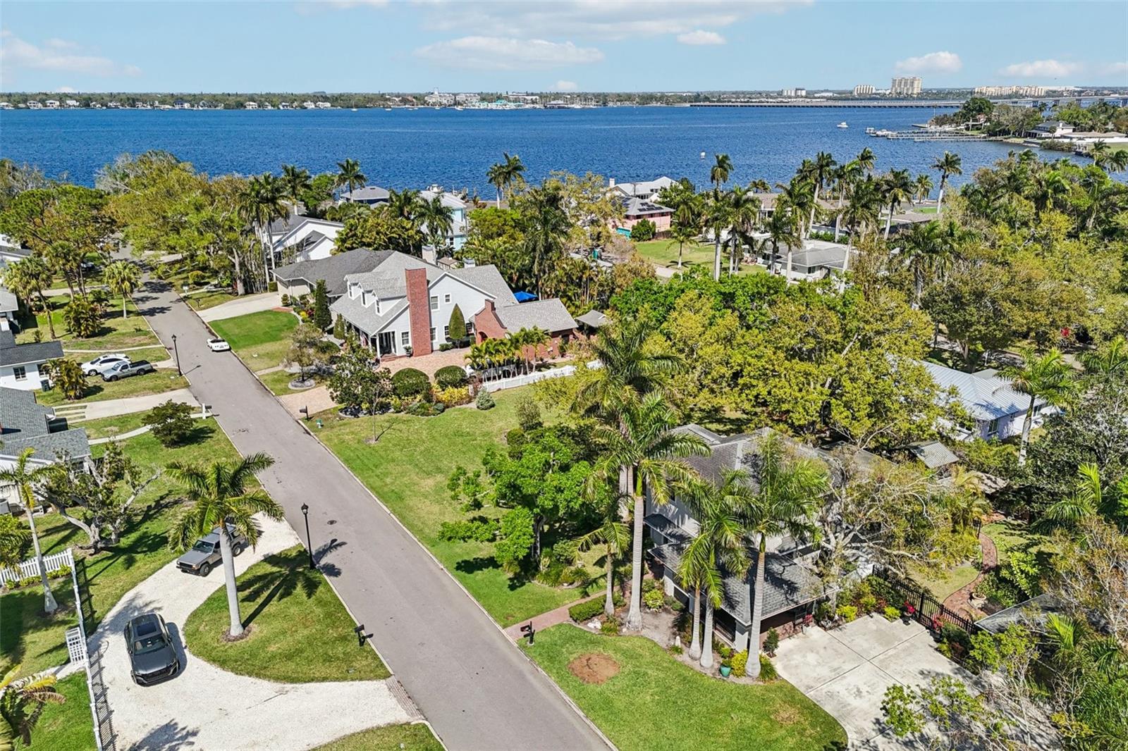 207 23RD St BRADENTON, FL 34205