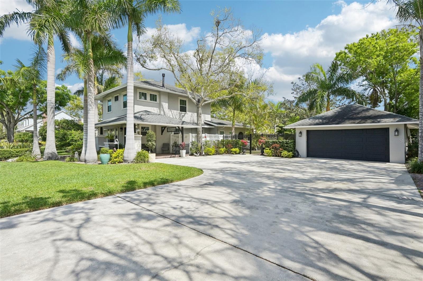 207 23RD St BRADENTON, FL 34205