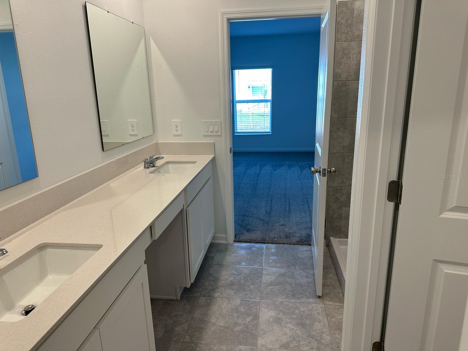 417 CEDAR KEY St DAVENPORT, FL 33837