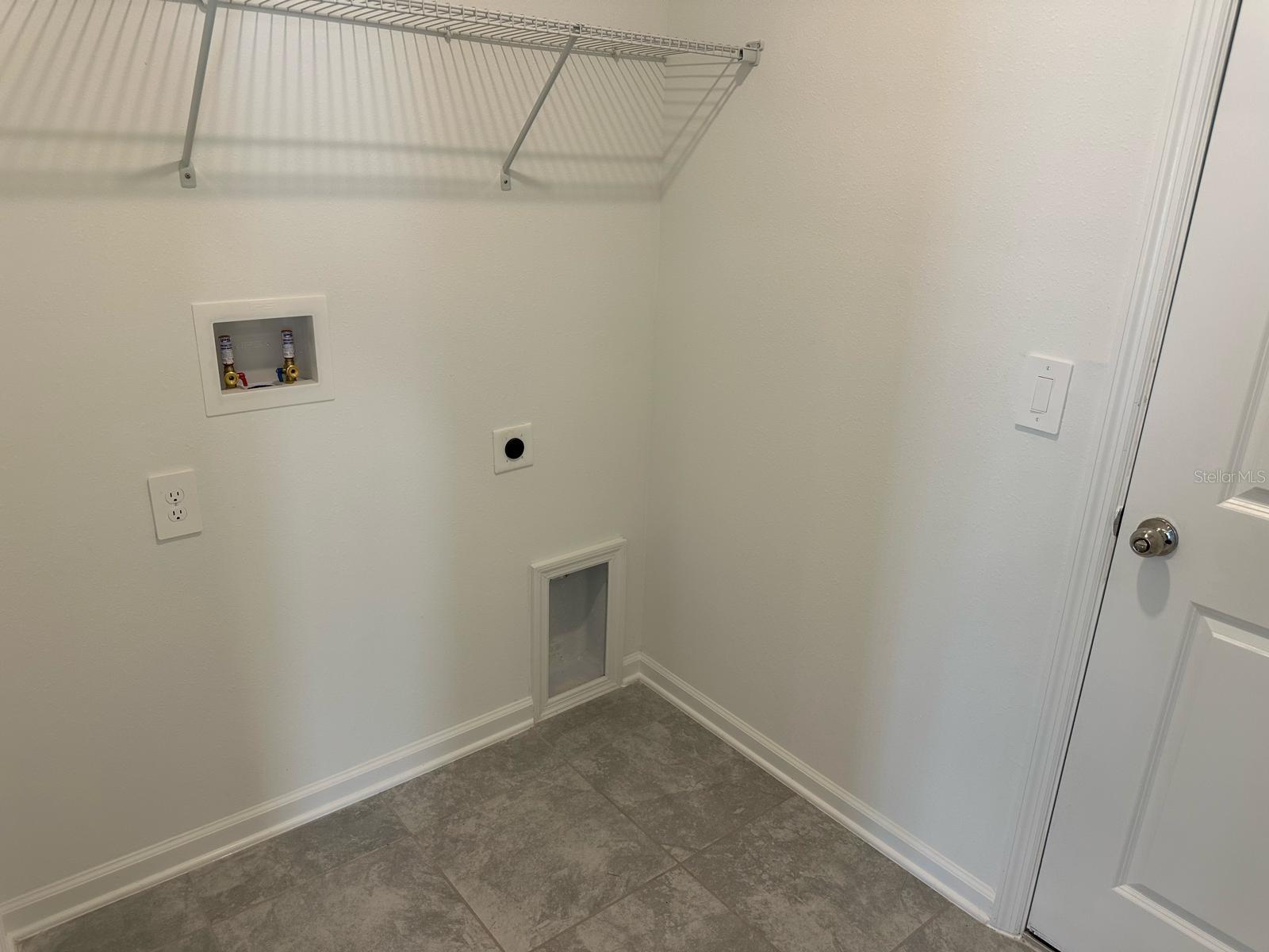 417 CEDAR KEY St DAVENPORT, FL 33837