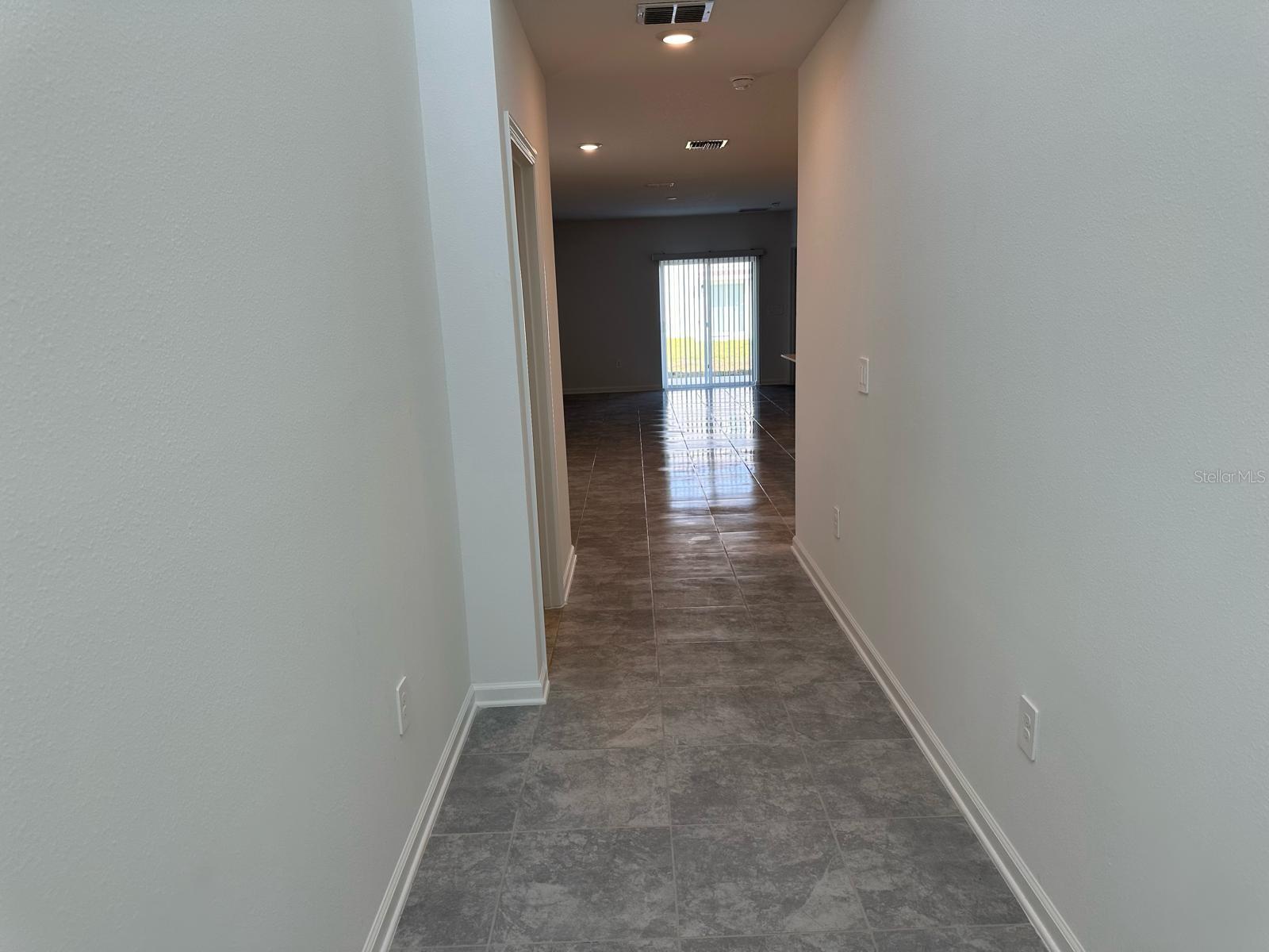 417 CEDAR KEY St DAVENPORT, FL 33837