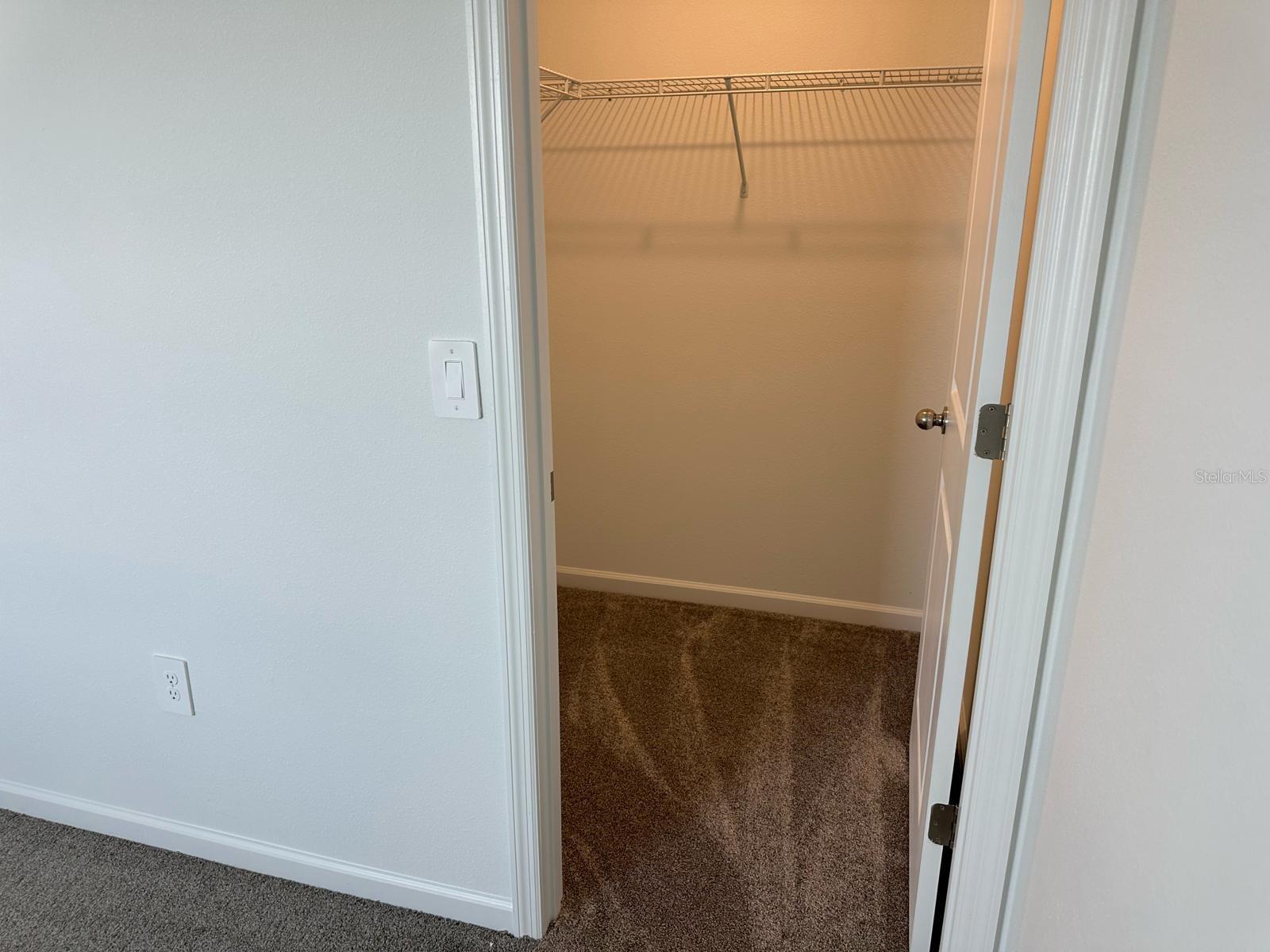 417 CEDAR KEY St DAVENPORT, FL 33837