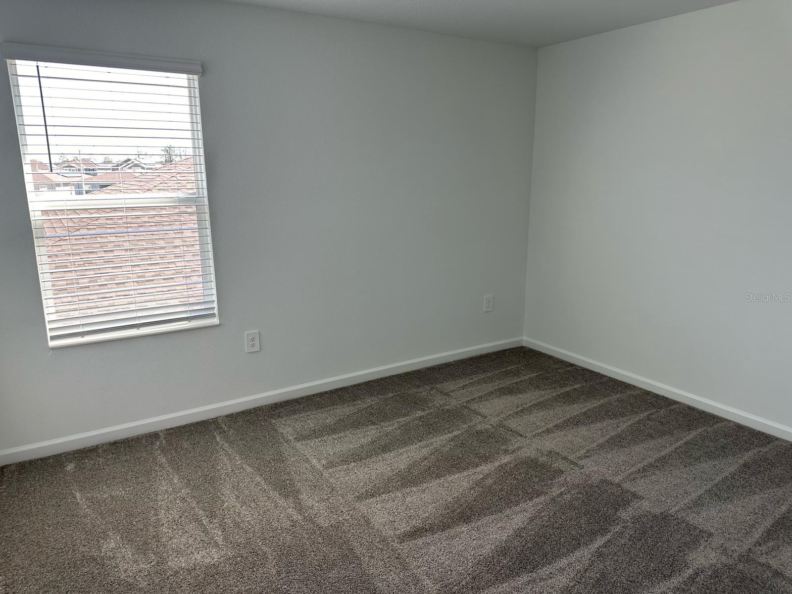 417 CEDAR KEY St DAVENPORT, FL 33837