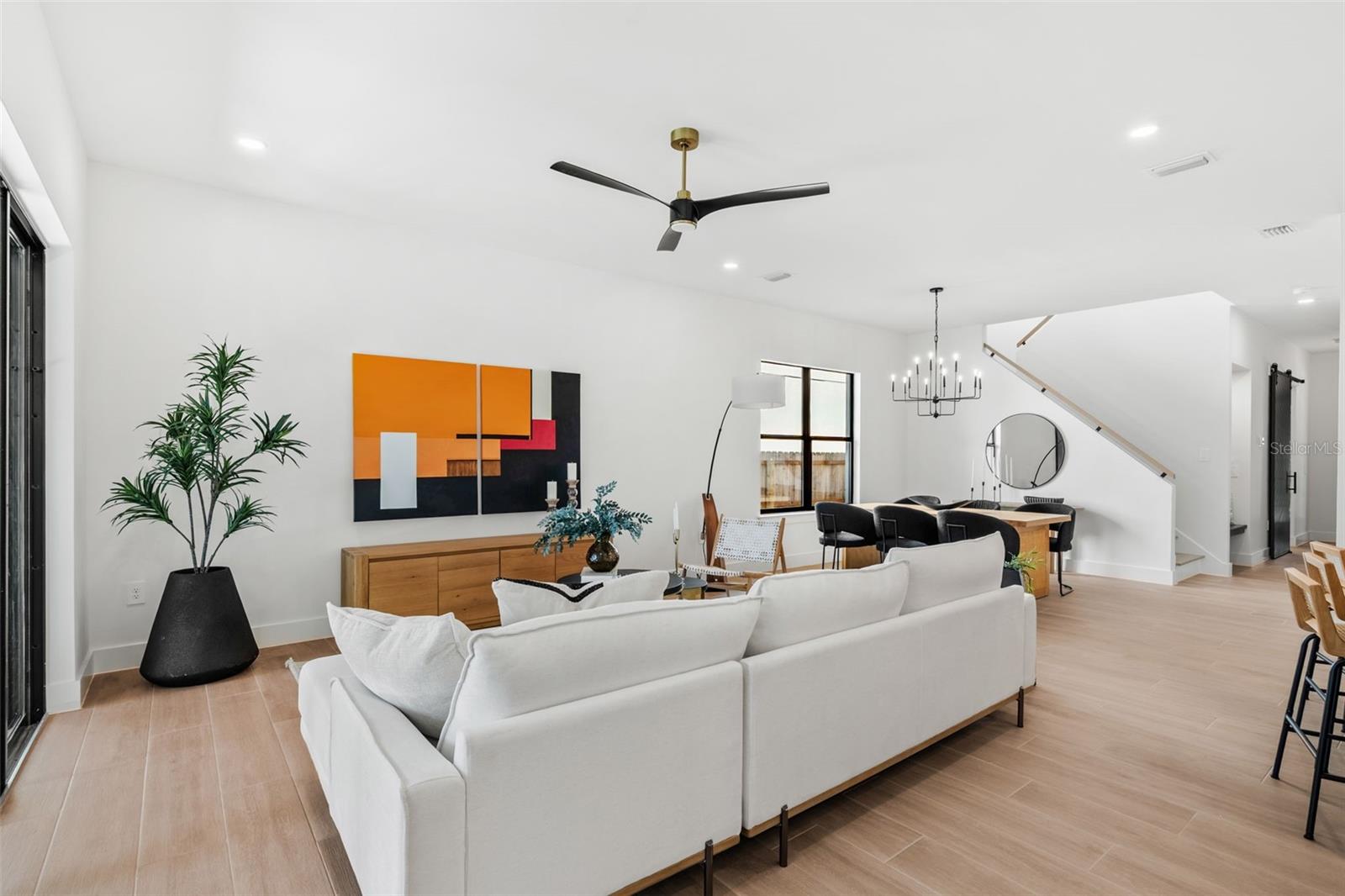 1012 STETSON St ORLANDO, FL 32804