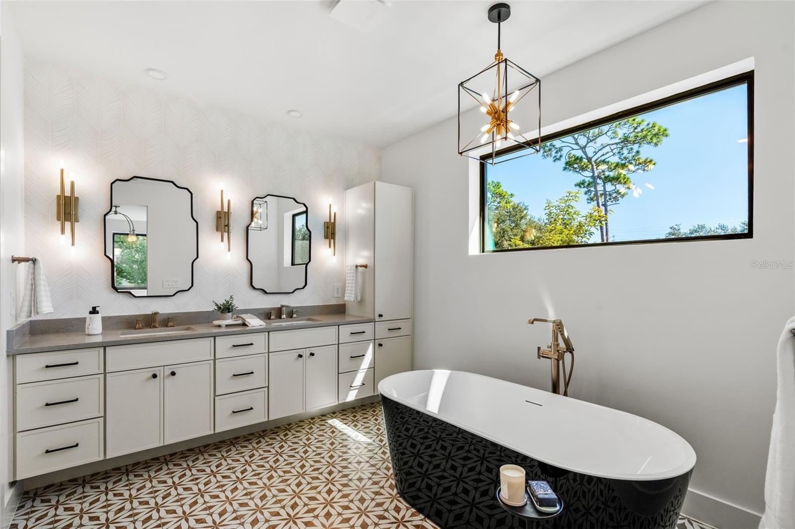 1012 STETSON St ORLANDO, FL 32804