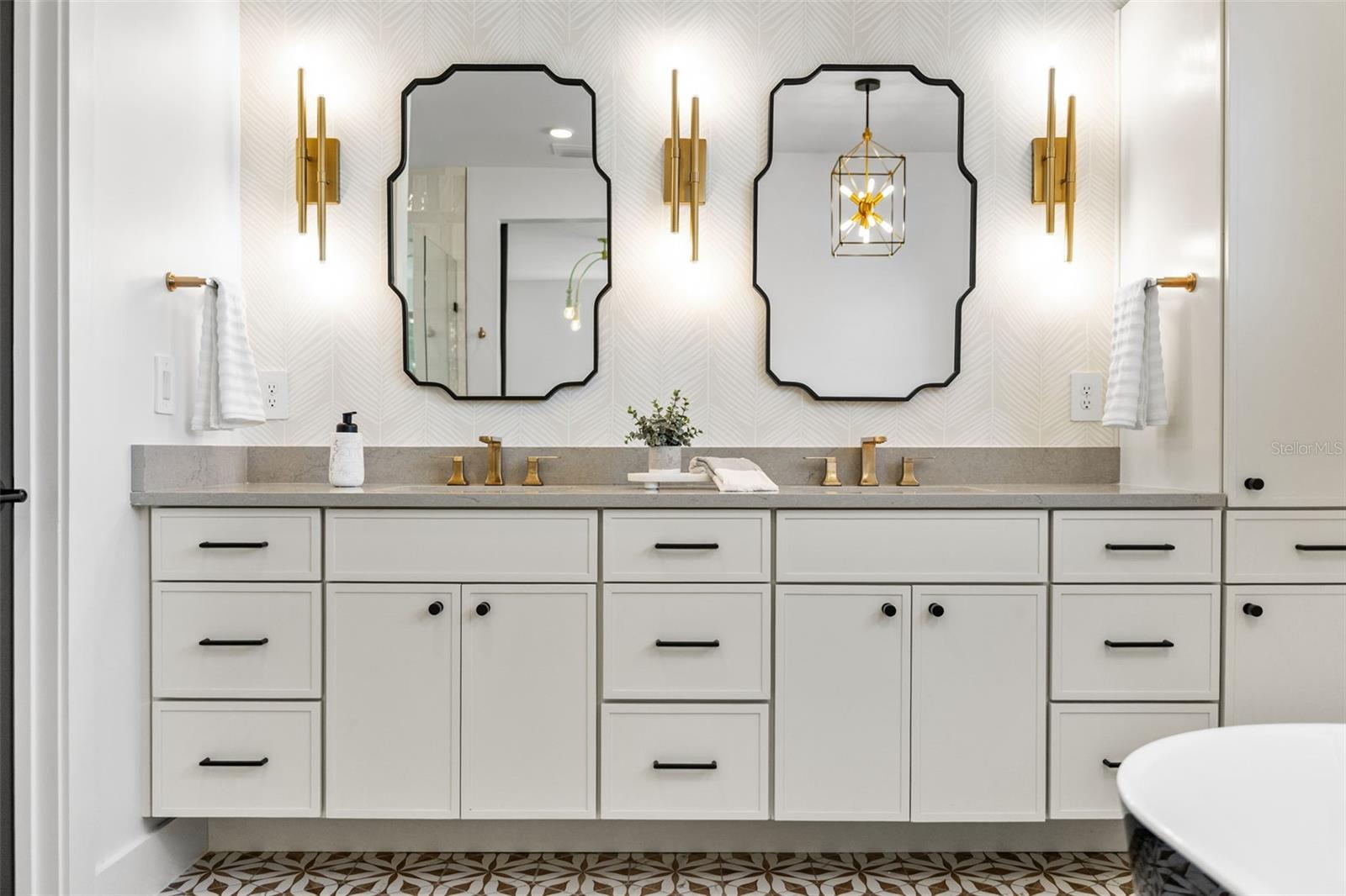 1012 STETSON St ORLANDO, FL 32804