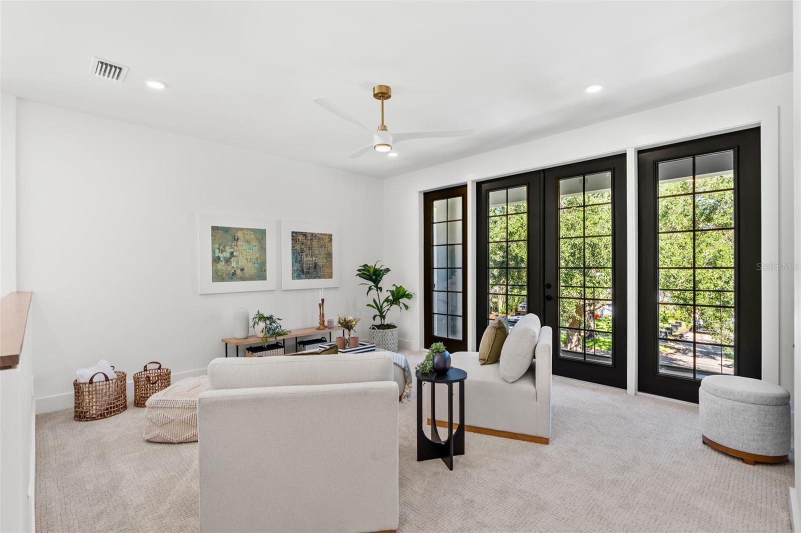 1012 STETSON St ORLANDO, FL 32804