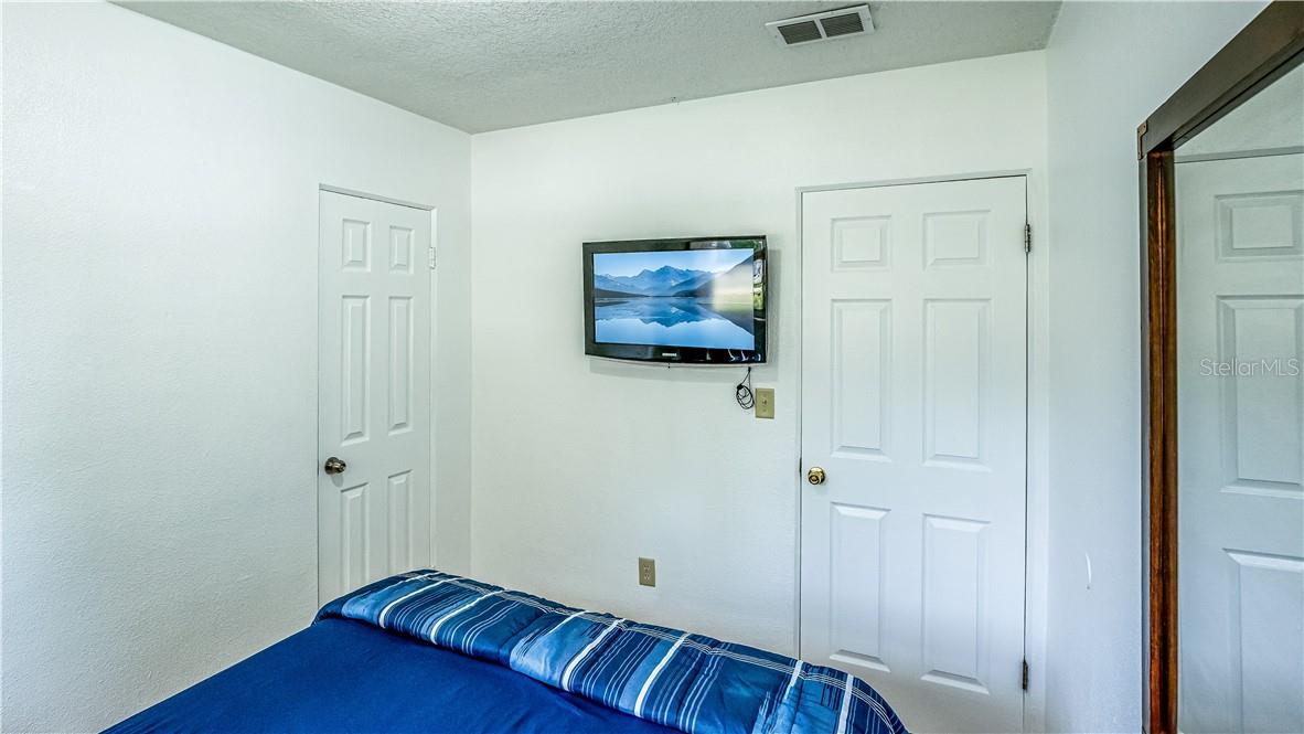 2721 RAEFORD Rd ORLANDO, FL 32806