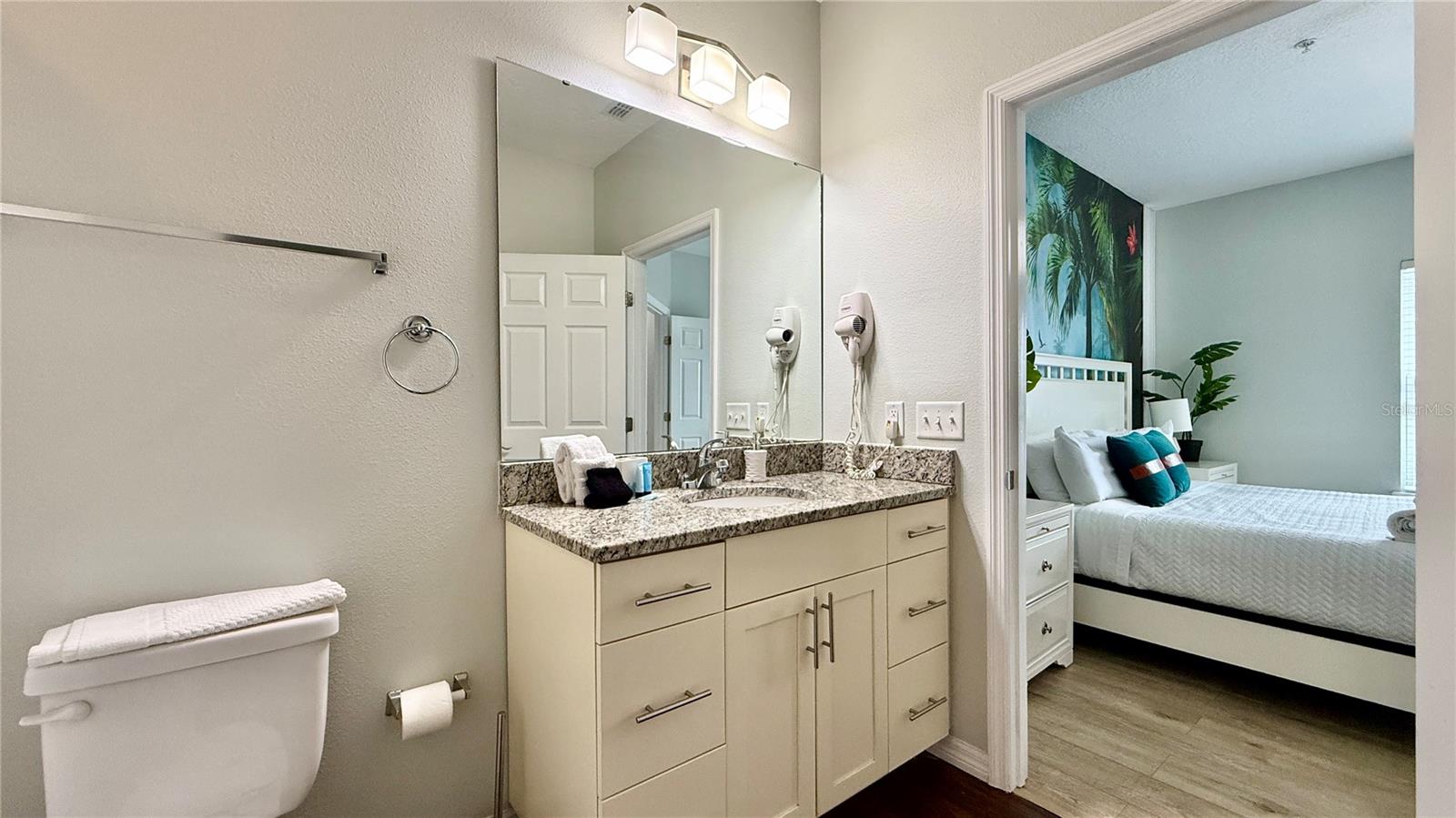 8947 SHINE Dr KISSIMMEE, FL 34747