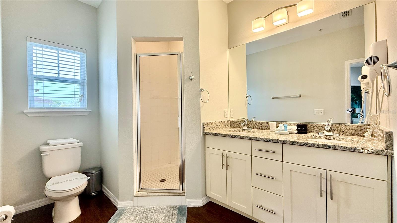 8947 SHINE Dr KISSIMMEE, FL 34747