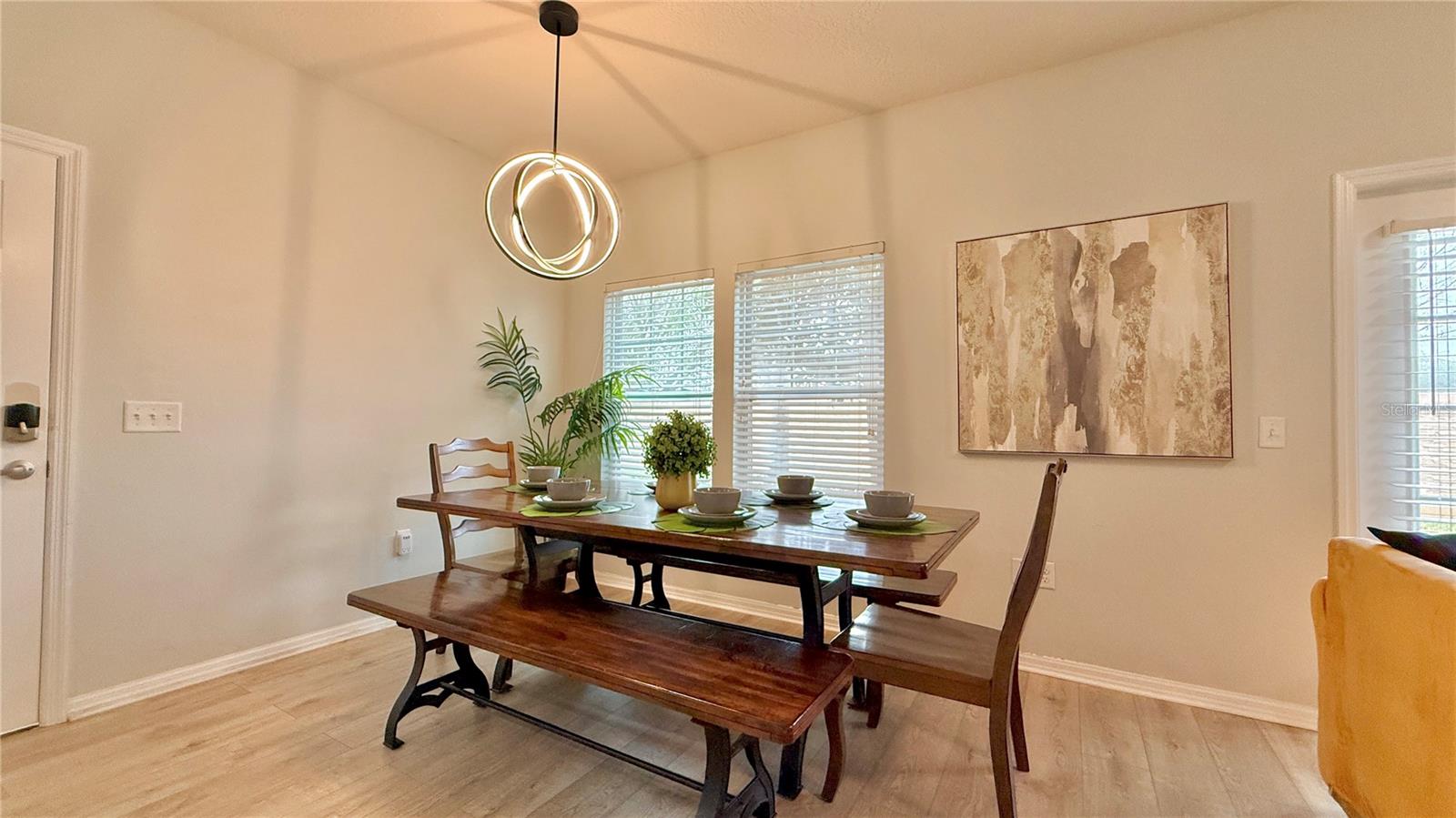 8947 SHINE Dr KISSIMMEE, FL 34747