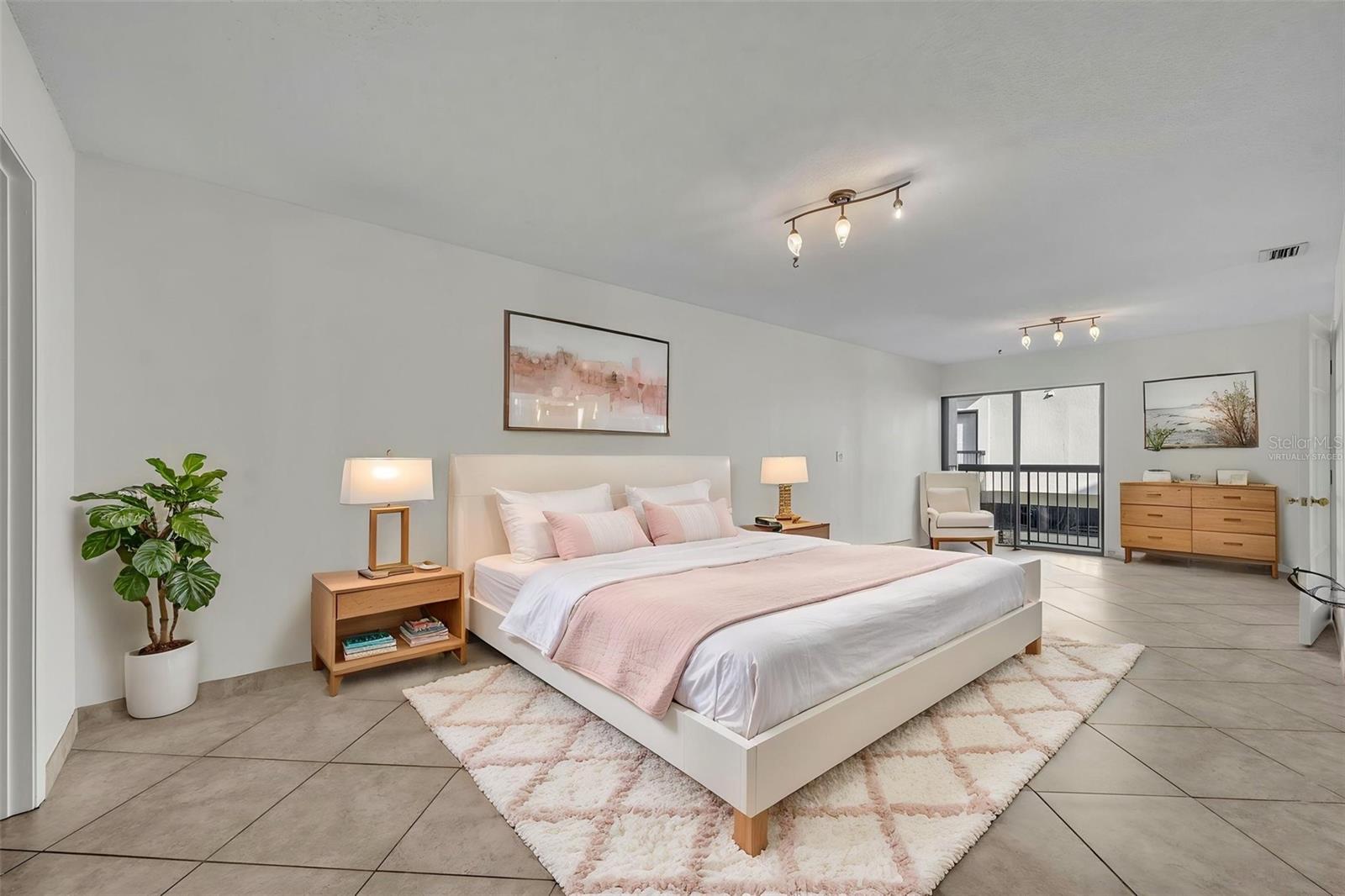 300 CAROLINA Ave #207 WINTER PARK, FL 32789