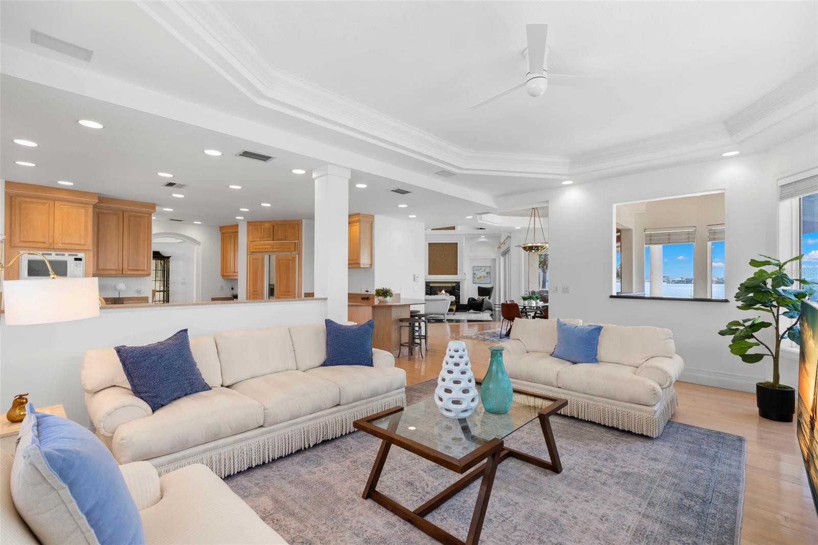 6130 KIPPS COLONY Dr GULFPORT, FL 33707