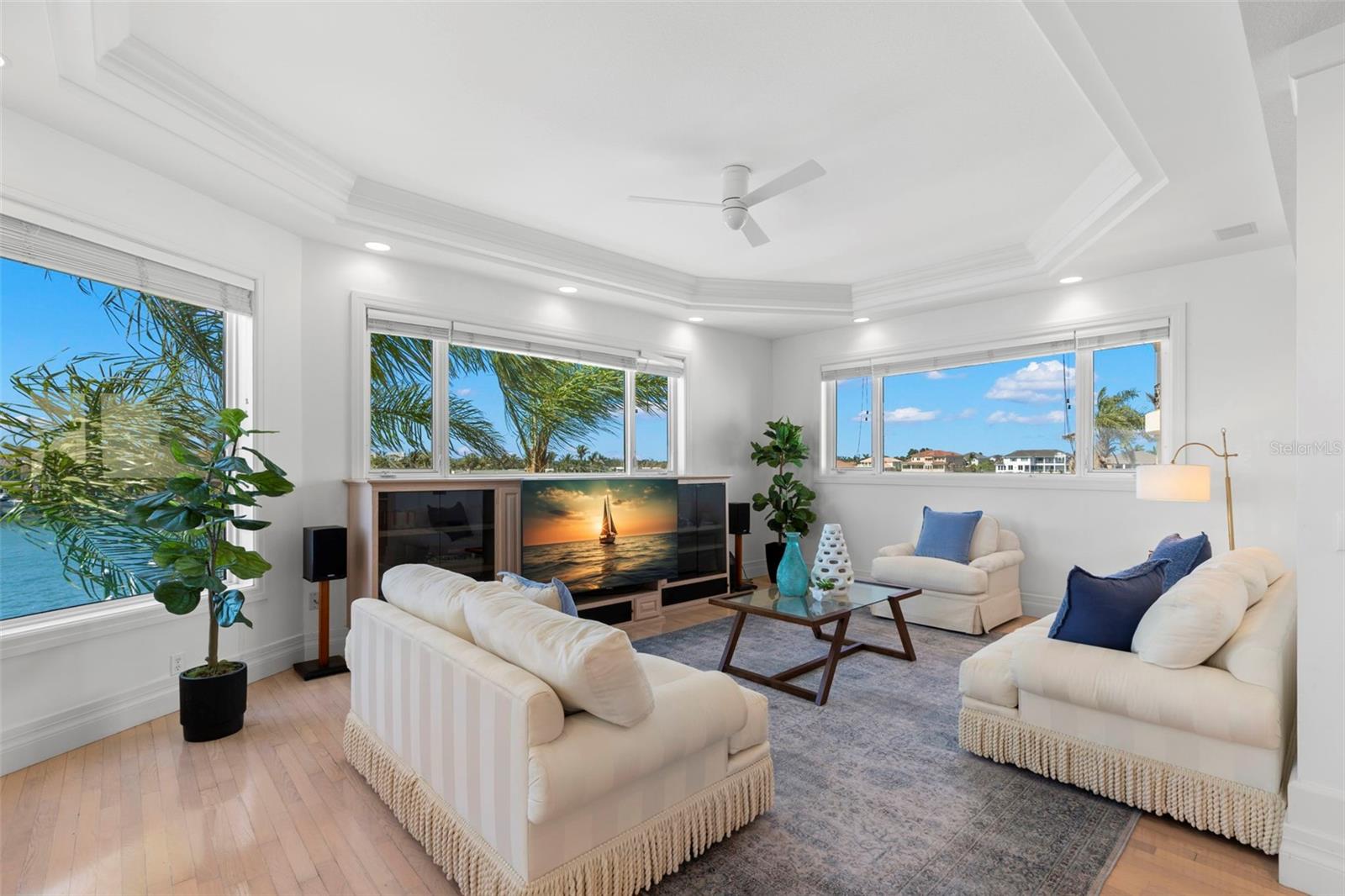 6130 KIPPS COLONY Dr GULFPORT, FL 33707