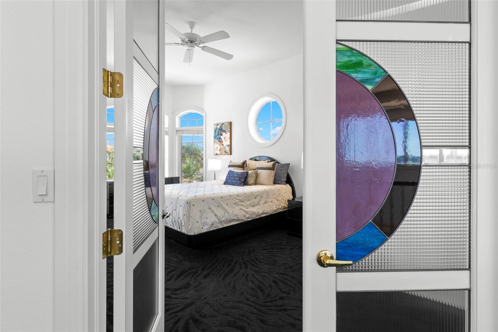 6130 KIPPS COLONY Dr GULFPORT, FL 33707