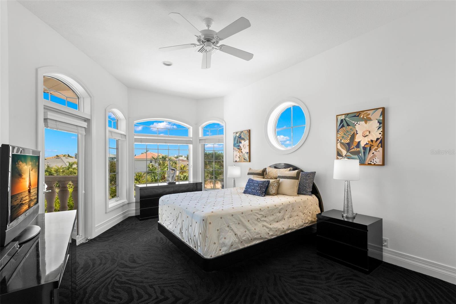 6130 KIPPS COLONY Dr GULFPORT, FL 33707