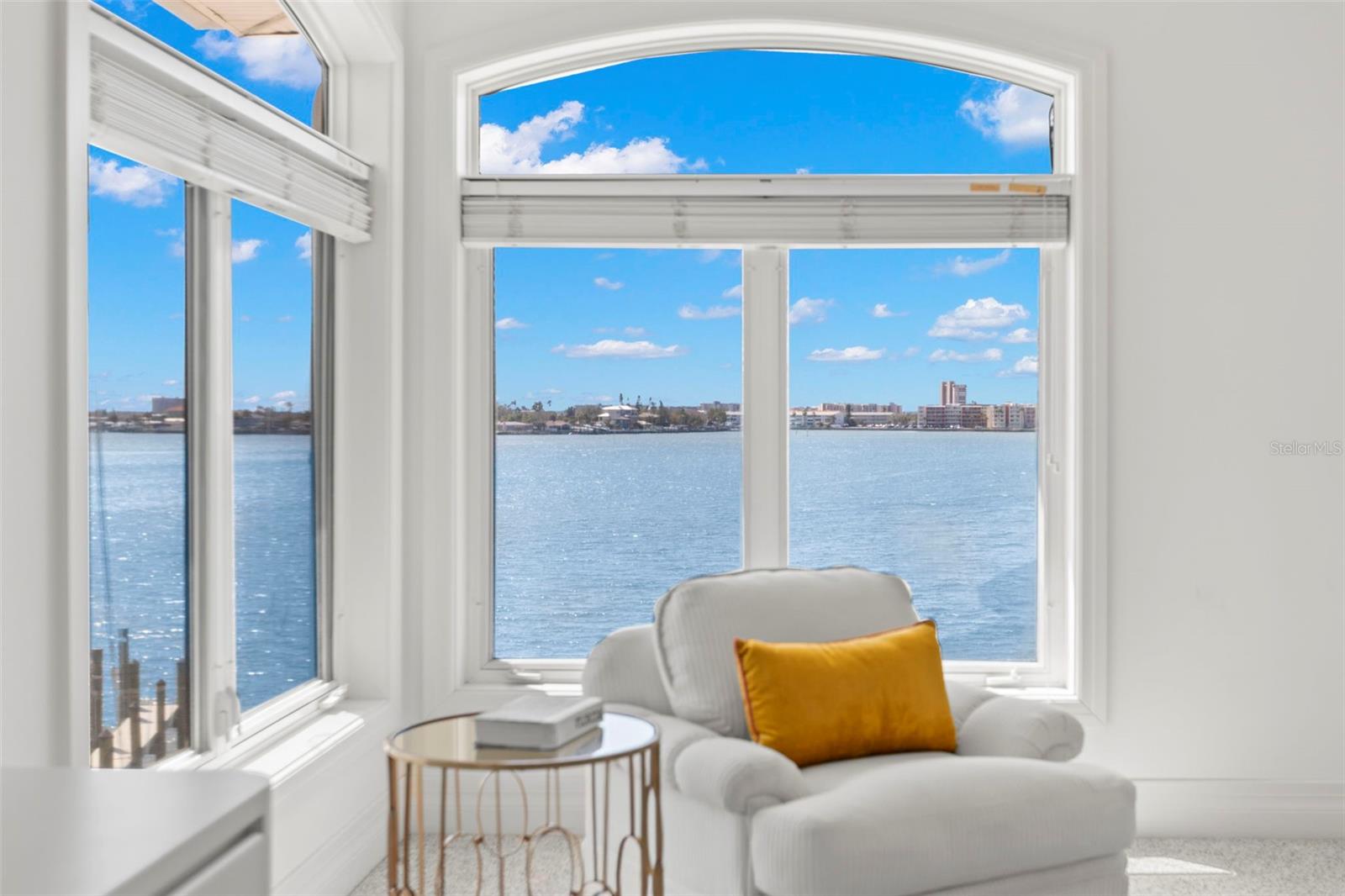 6130 KIPPS COLONY Dr GULFPORT, FL 33707