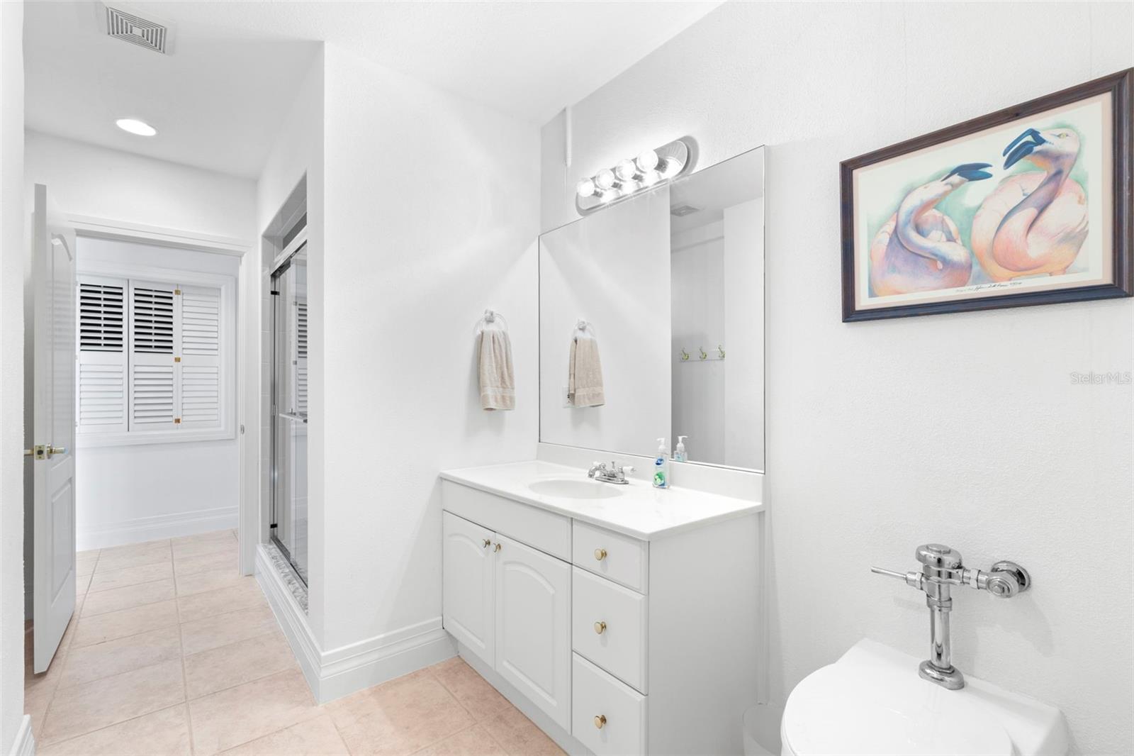 6130 KIPPS COLONY Dr GULFPORT, FL 33707