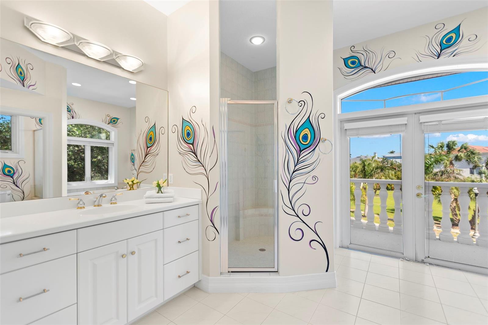 6130 KIPPS COLONY Dr GULFPORT, FL 33707